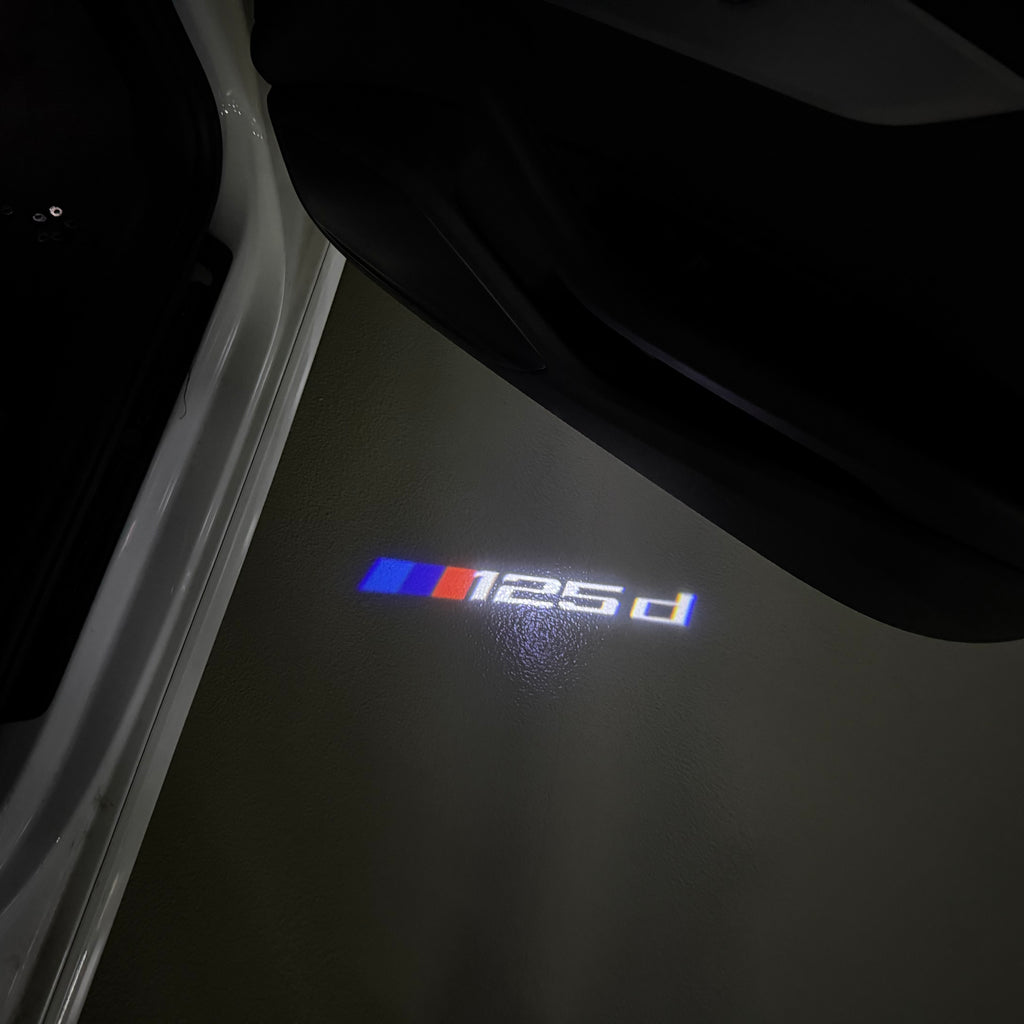 ÉCLAIRAGE DE PROJECTEUR BMW M3 LOGO Nr.24 (quantité 1 = 1 jeux / 2 feux de porte)