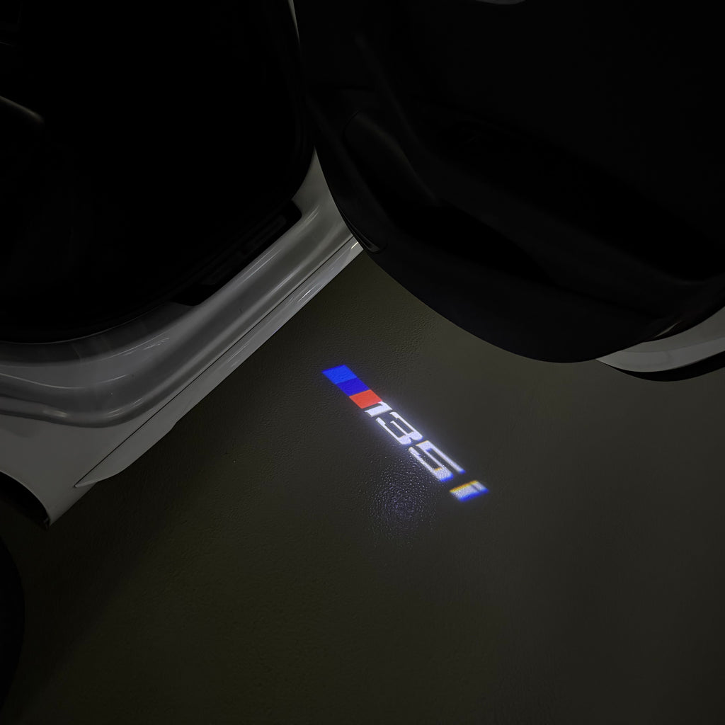 BMW M3 LOGO PROJECTOT LIGHTS Nr.24 (Menge 1 = 1 Sets/2 Türleuchten)