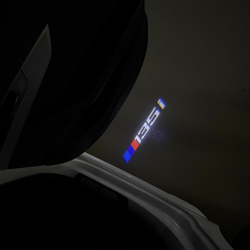 BMW M3 LOGO PROJECTOT LIGHTS Nr.24 (Menge 1 = 1 Sets/2 Türleuchten)