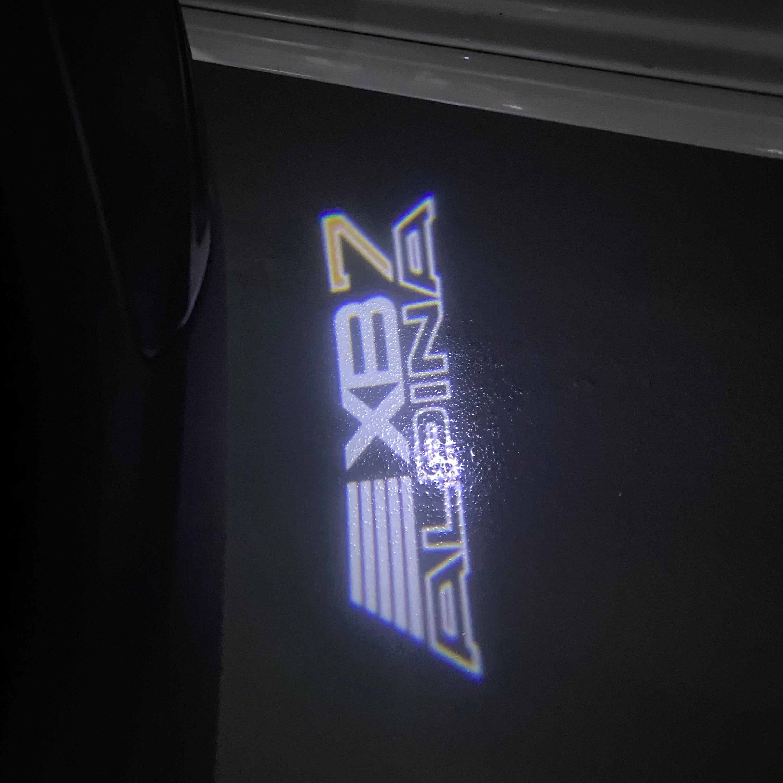 ALPINA XB7  LOGO PROJECTOT LIGHTS  (quantity 1 = 1 sets/2 door lights) Nr.07A36