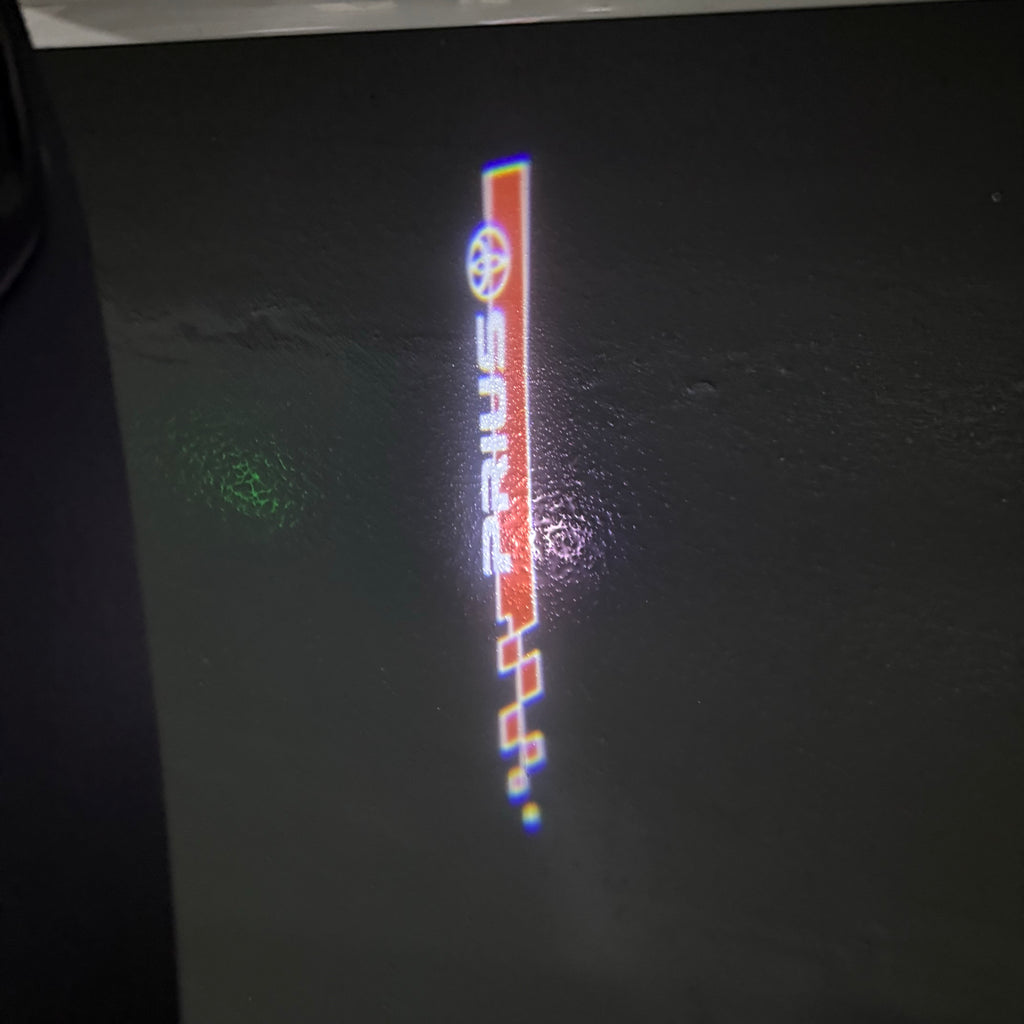 Toyota LOGO PROJECROTR LIGHTS Nr.02 (quantité 1 = 1 ensembles / 2 feux de porte)