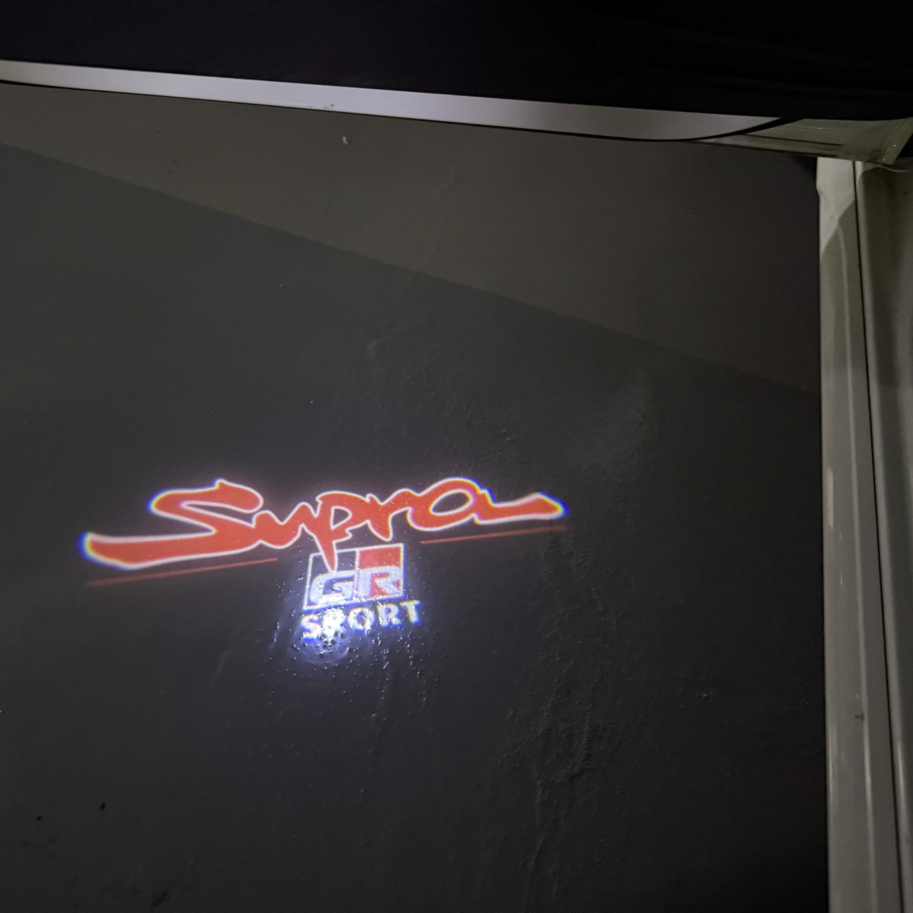 Toyota LOGO PROJECROTR LIGHTS Nr.02 (quantità 1 = 1 set / 2 luci porta)