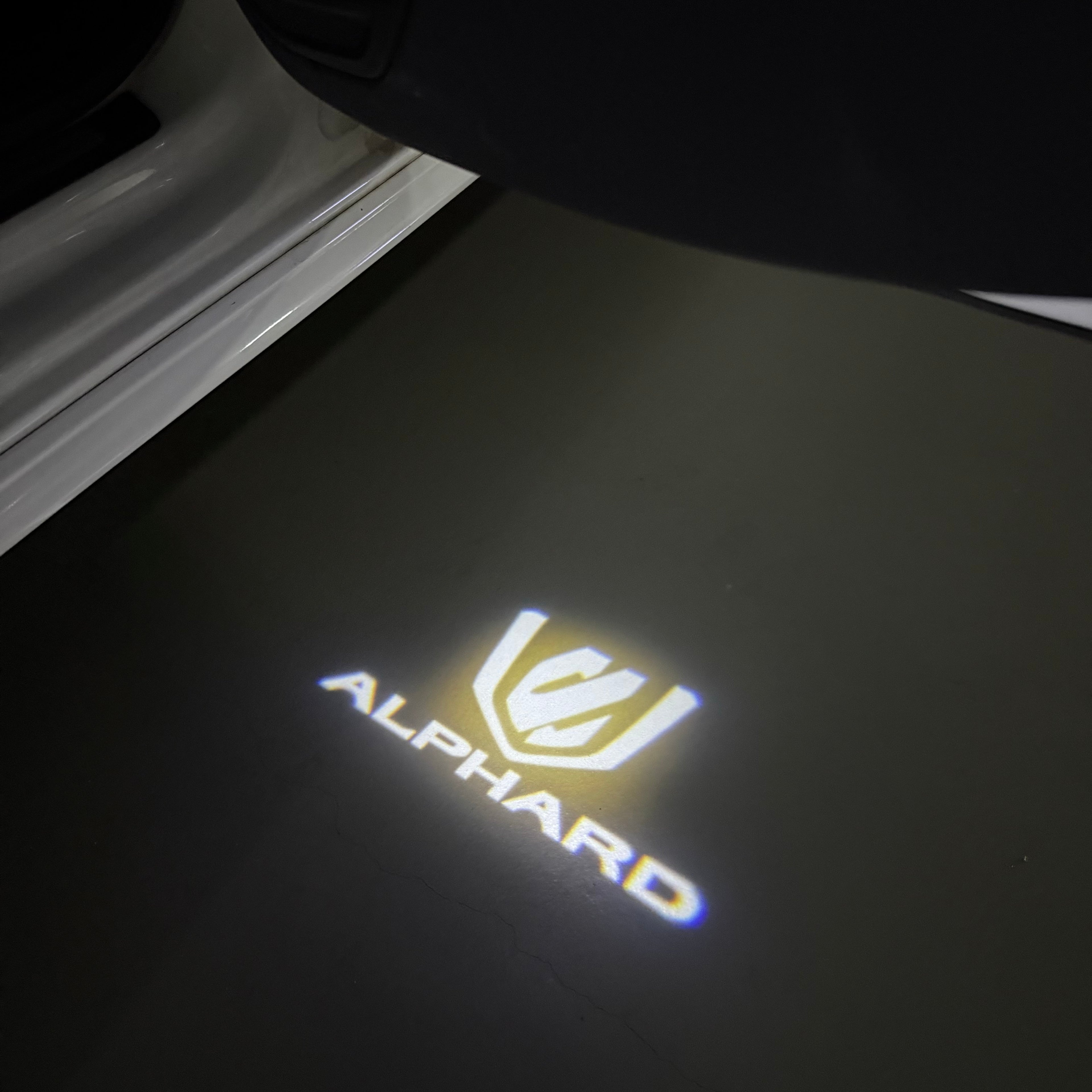Toyota LOGO PROJECTOR LIGHTS Nr.02 (Anzahl 1 = 1 Sätze / 2 Türlichter)