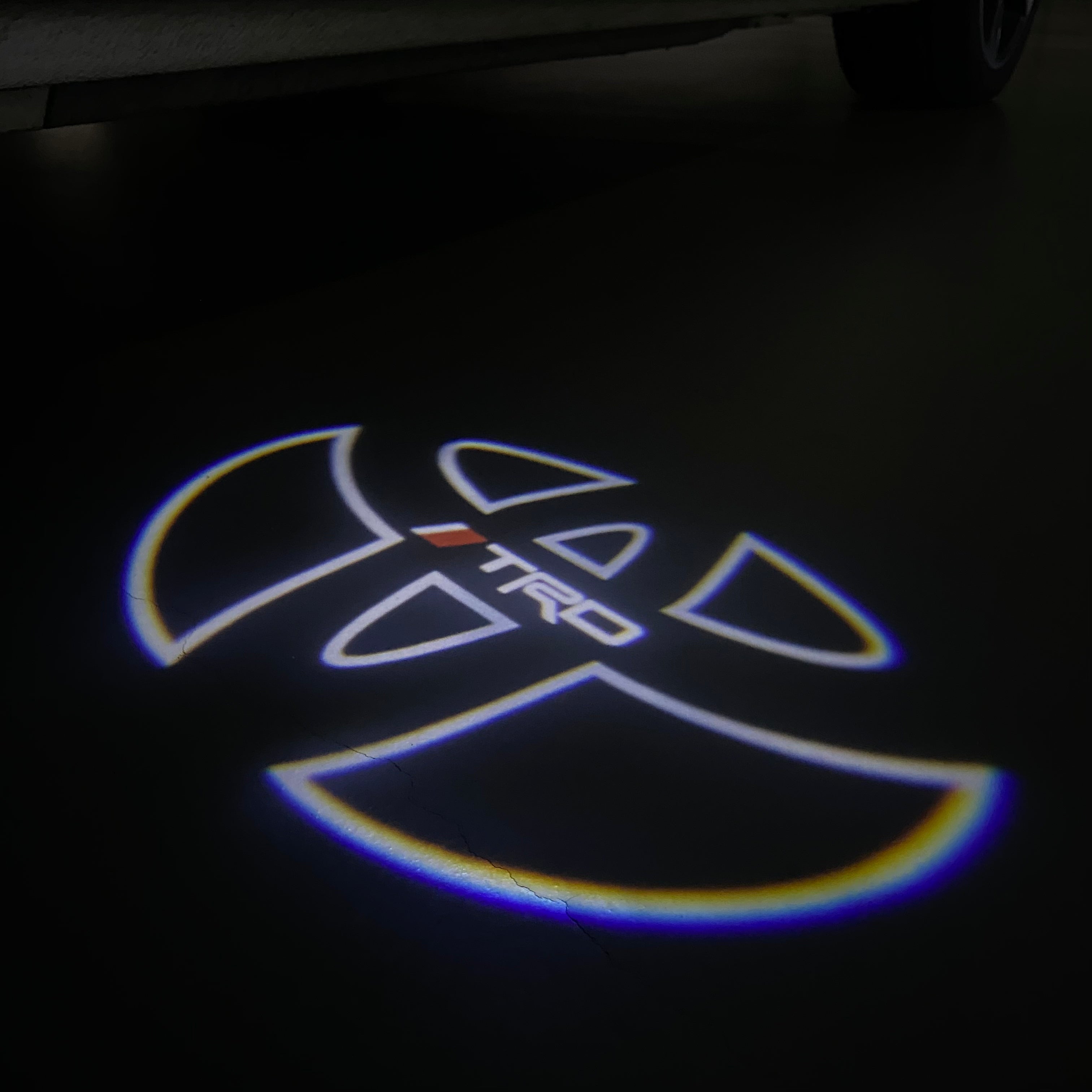 Toyota LOGO PROJECROTR LIGHTS Nr.02 (quantità 1 = 1 set / 2 luci porta)