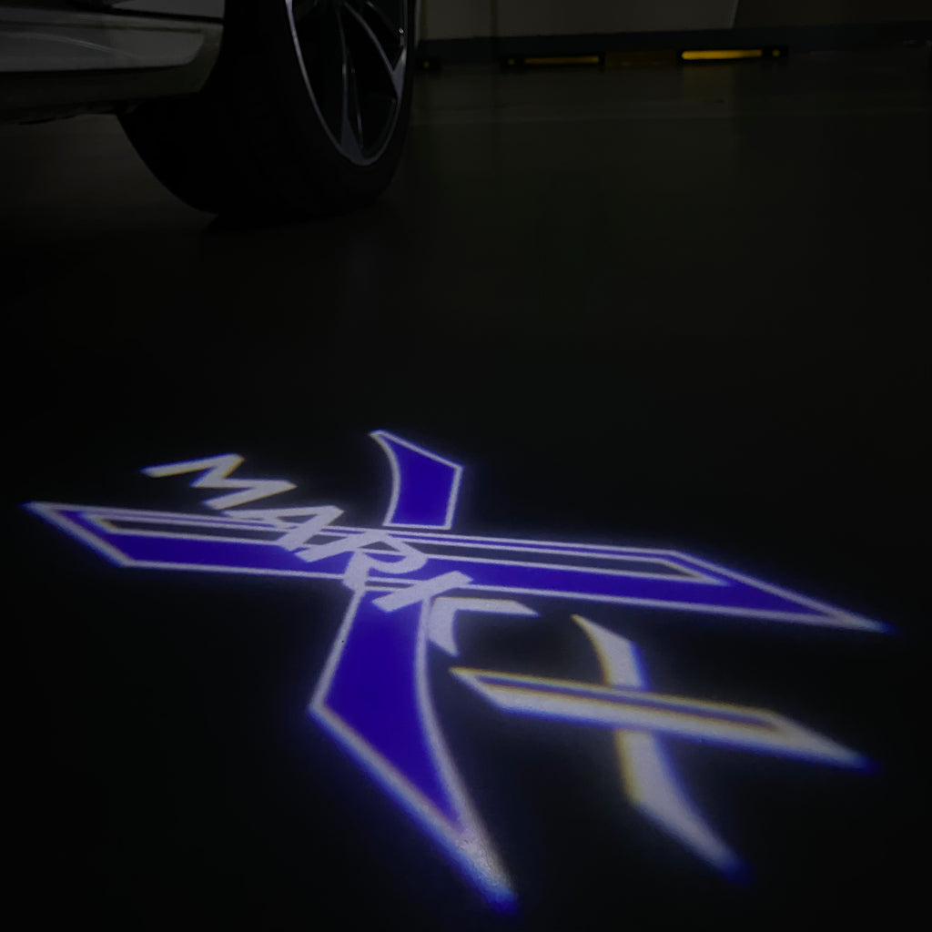 Toyota LOGO PROJECROTR LIGHTS Nr.02 (quantité 1 = 1 ensembles / 2 feux de porte)