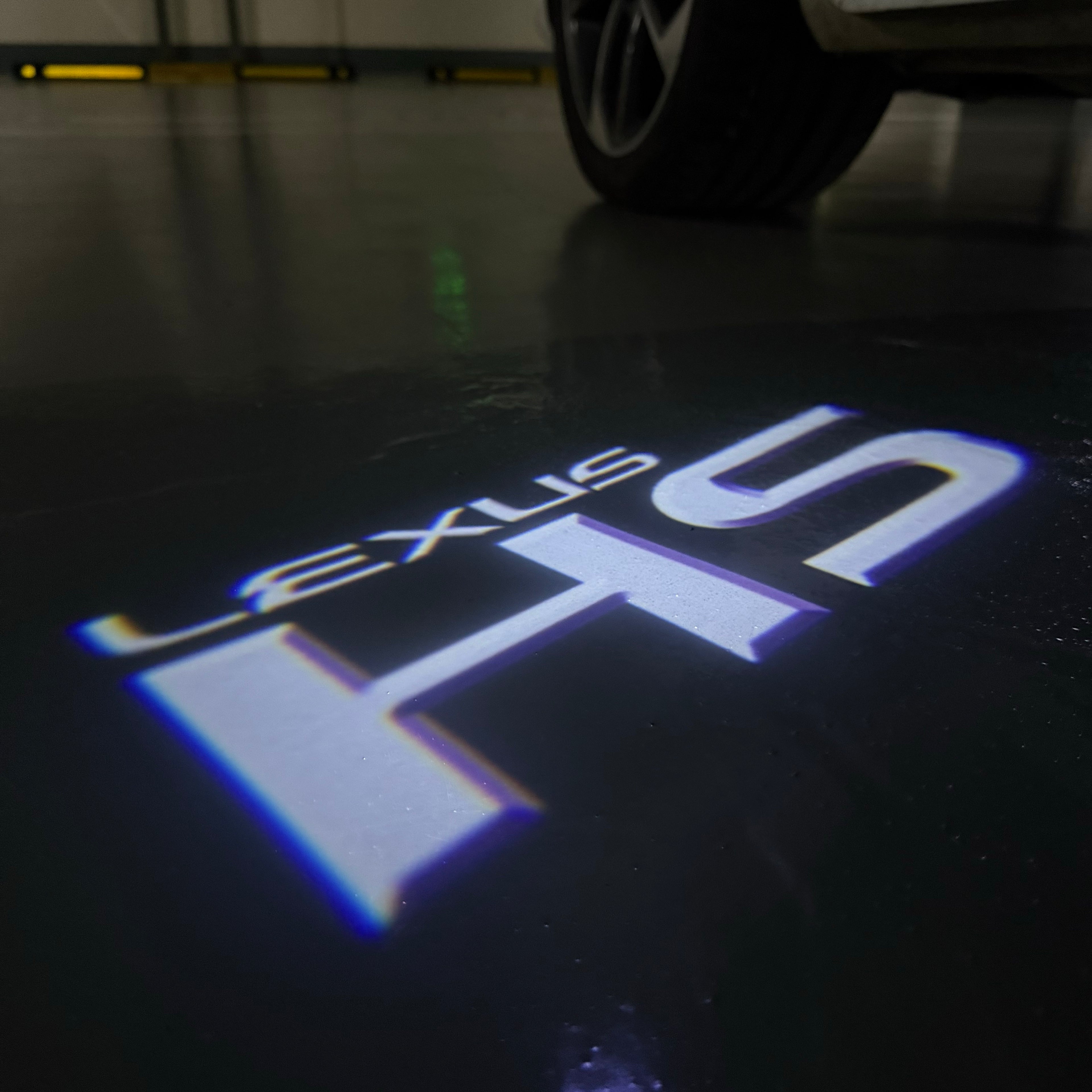 LEXUS LOGO PROJECROTR LIGHTS Nr.01 (Menge 1 = 1 Sets/2 Türleuchten)