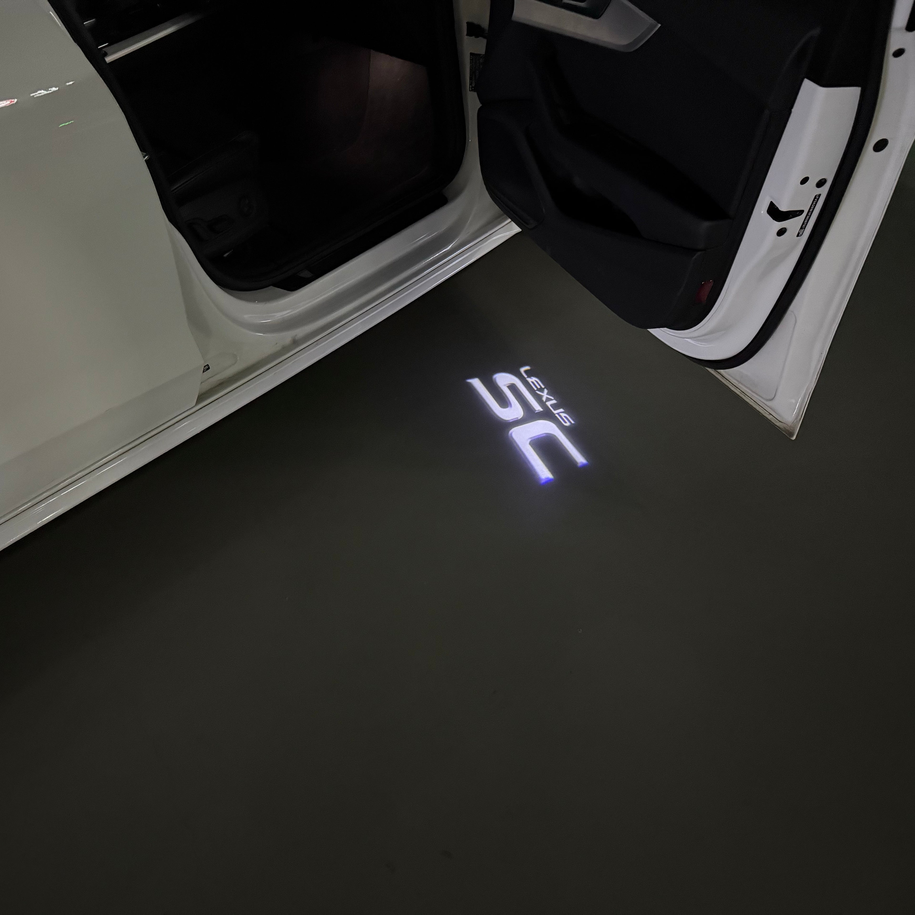 LEXUS  SC  LOGO PROJECROTR LIGHTS (quantity 1 = 1 sets/2 door lights)Nr.01a4