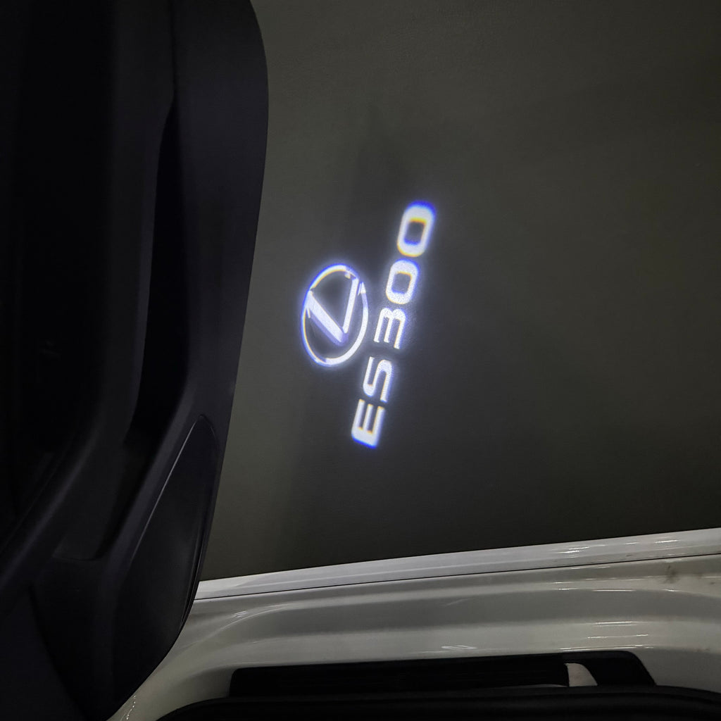 LEXUS  ES 300 LOGO PROJECROTR LIGHTS (quantity 1 = 1 sets/2 door lights)Nr.01a84