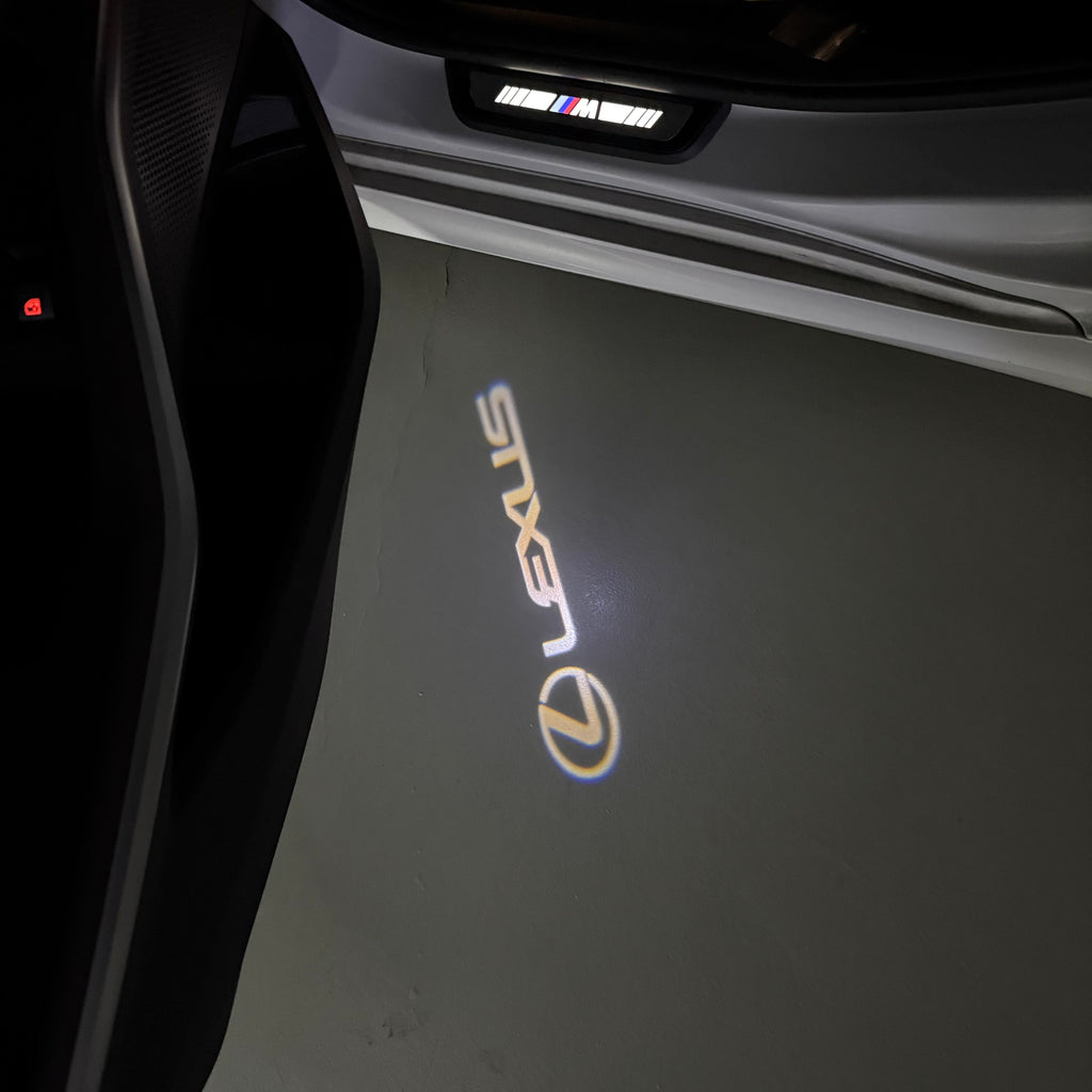 LEXUS LOGO PROJECROTR LIGHTS Nr.01 (Menge 1 = 1 Sets/2 Türleuchten)