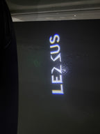LEXUS LOGO PROJECROTR LIGHTS Nr.01 (Menge 1 = 1 Sets/2 Türleuchten)