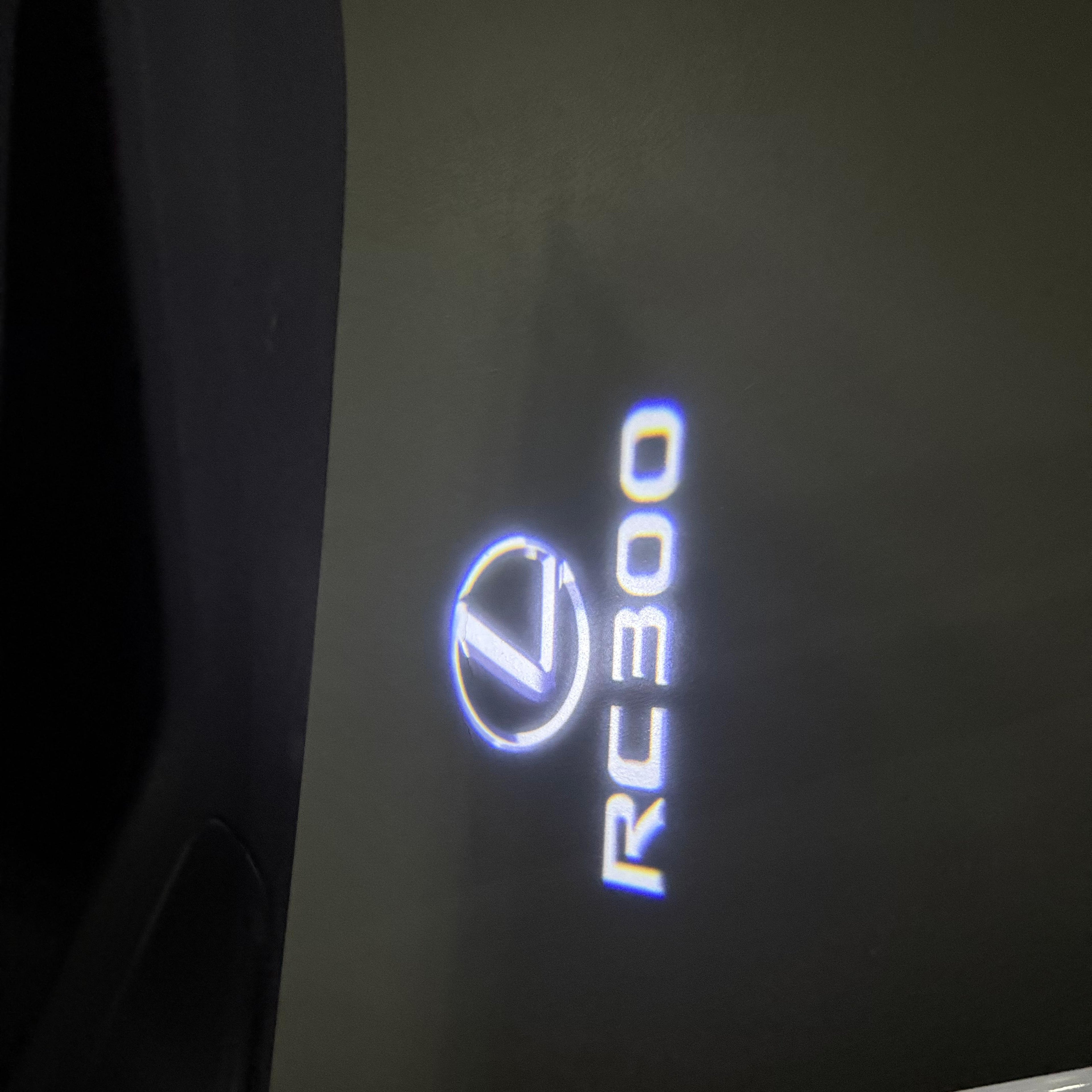 LEXUS  RC 300 LOGO PROJECROTR LIGHTS (quantity 1 = 1 sets/2 door lights)Nr.01a18