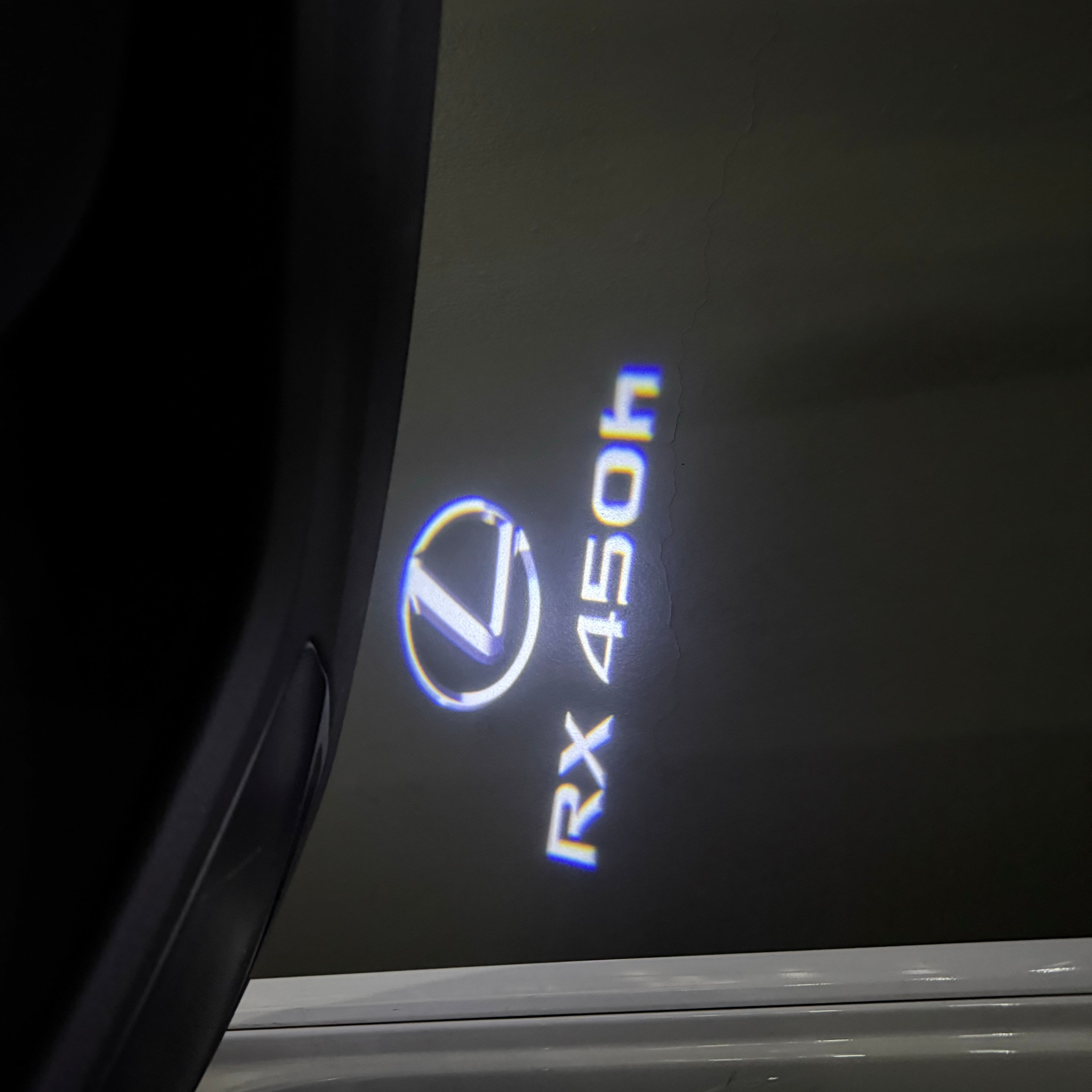 LEXUS  RX 450h LOGO PROJECROTR LIGHTS (quantity 1 = 1 sets/2 door lights)Nr.01a9