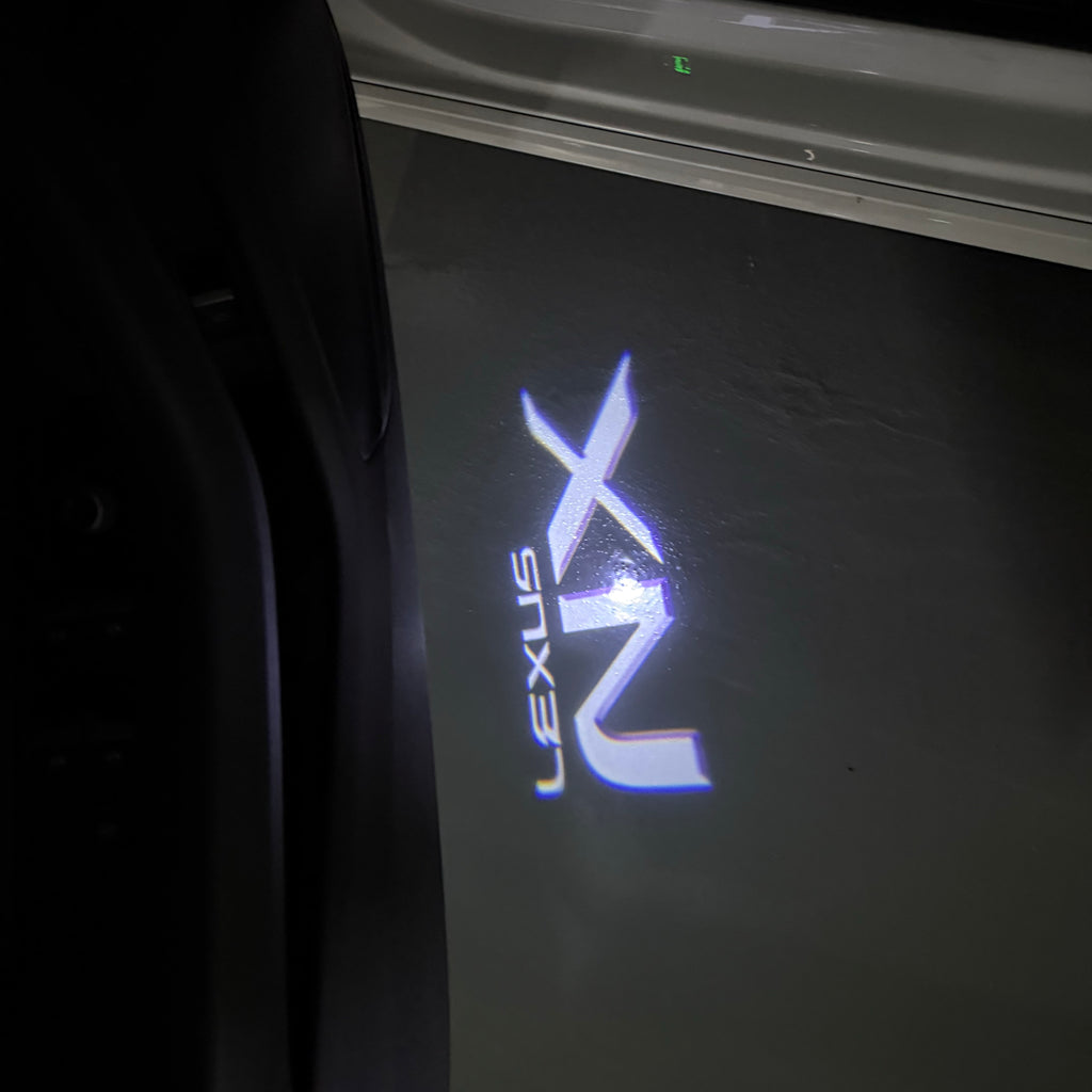 LEXUS LOGO PROJECROTR LIGHTS Nr.01 (Menge 1 = 1 Sets/2 Türleuchten)