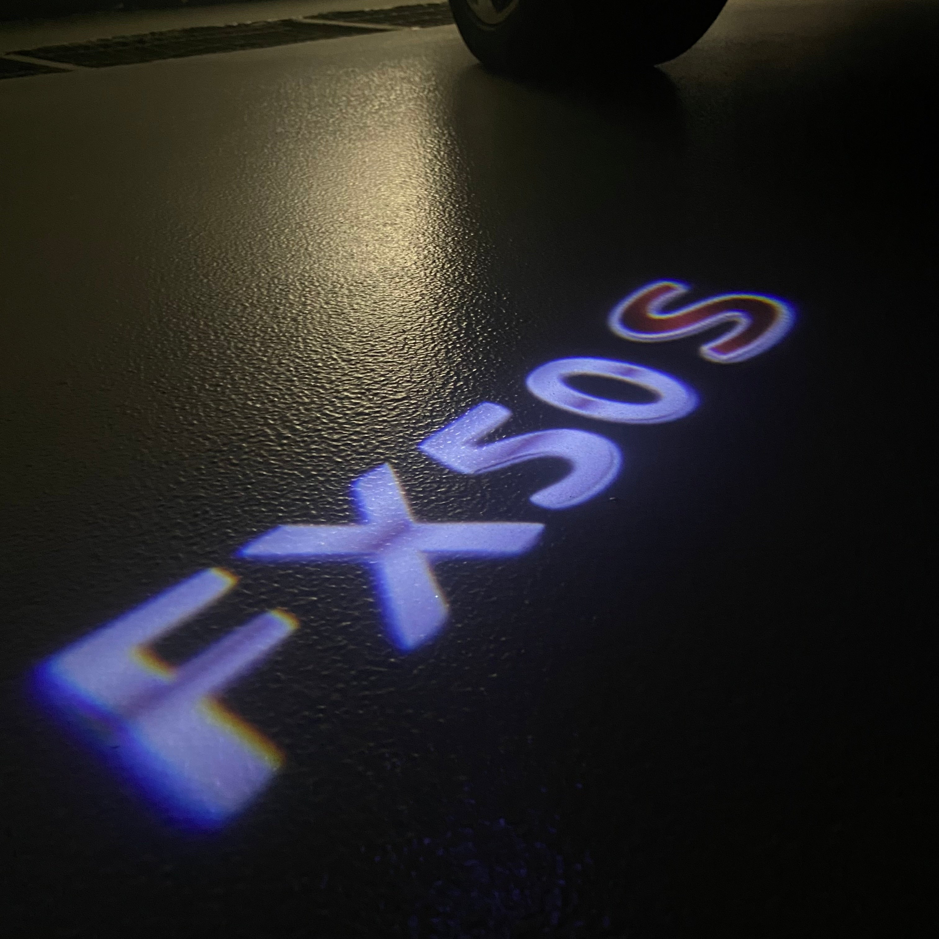 INFINITI FX50 S LOGO PROJECROTR LIGHTS Nr.29 (quantity 1 = 1 sets/2 door lights)
