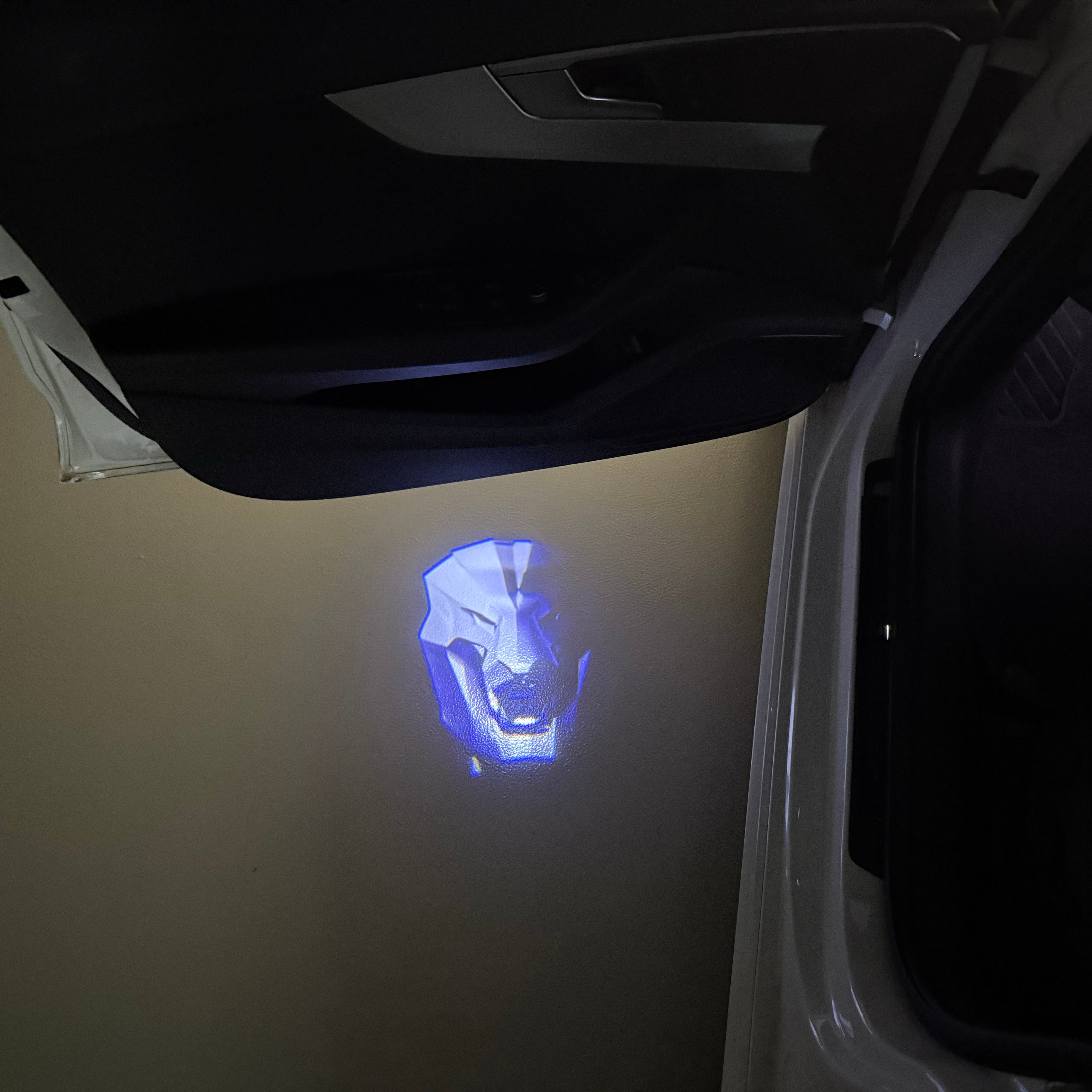ÉCLAIRAGE DE PROJECTEUR BMW M3 LOGO Nr.24 (quantité 1 = 1 jeux / 2 feux de porte)