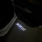 ÉCLAIRAGE DE PROJECTEUR BMW M3 LOGO Nr.24 (quantité 1 = 1 jeux / 2 feux de porte)