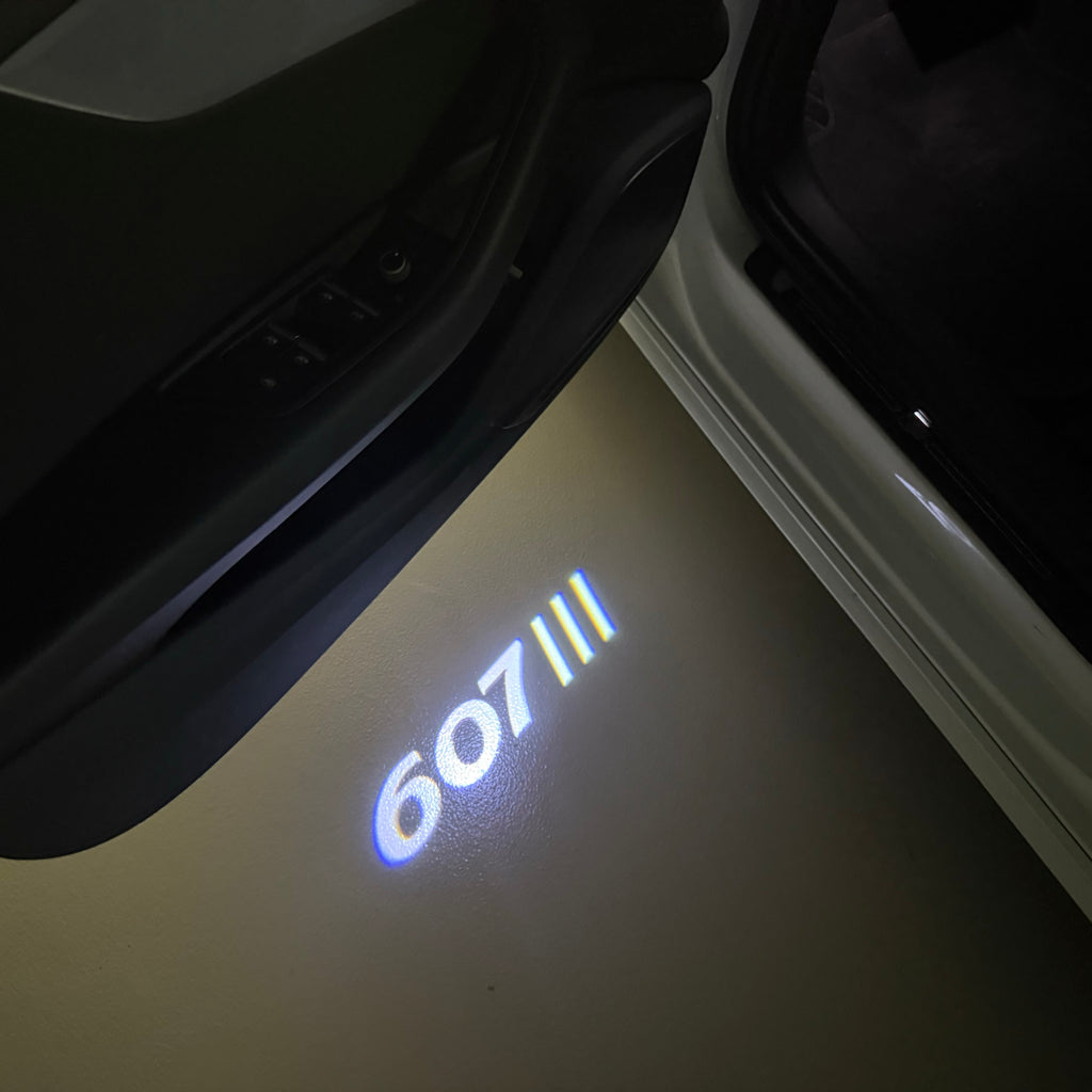 PEUGEOT  607  LOGO PROJECTOT LIGHTS (quantity 1 = 1 sets/2 door lights) Nr.6024q50