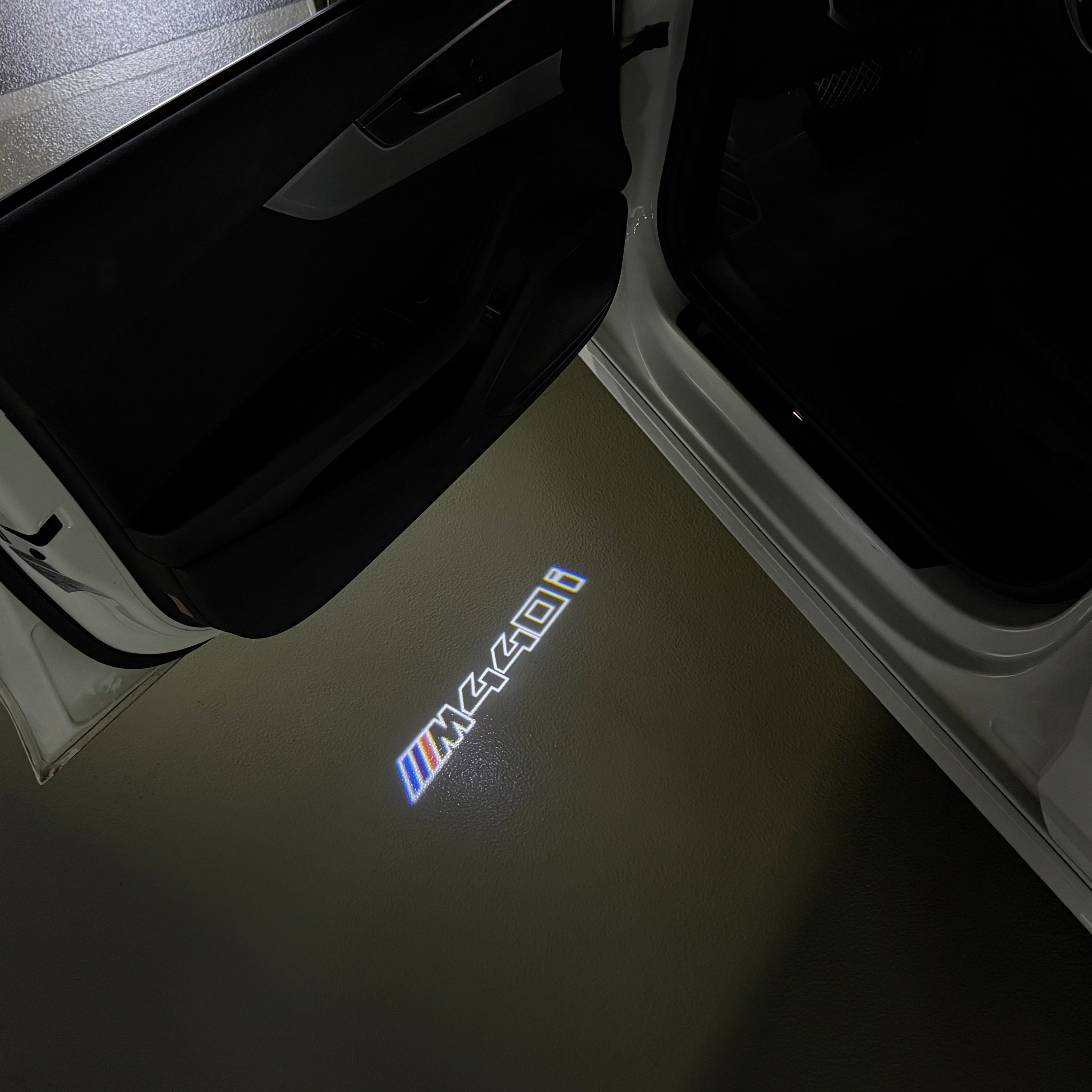 BMW M3 LOGO PROJECTOT LIGHTS Nr.24 (quantità 1 = 1 set/2 luci porta)