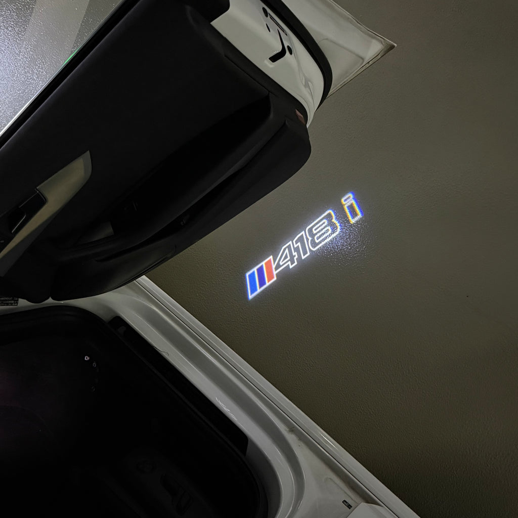 ÉCLAIRAGE DE PROJECTEUR BMW M3 LOGO Nr.24 (quantité 1 = 1 jeux / 2 feux de porte)