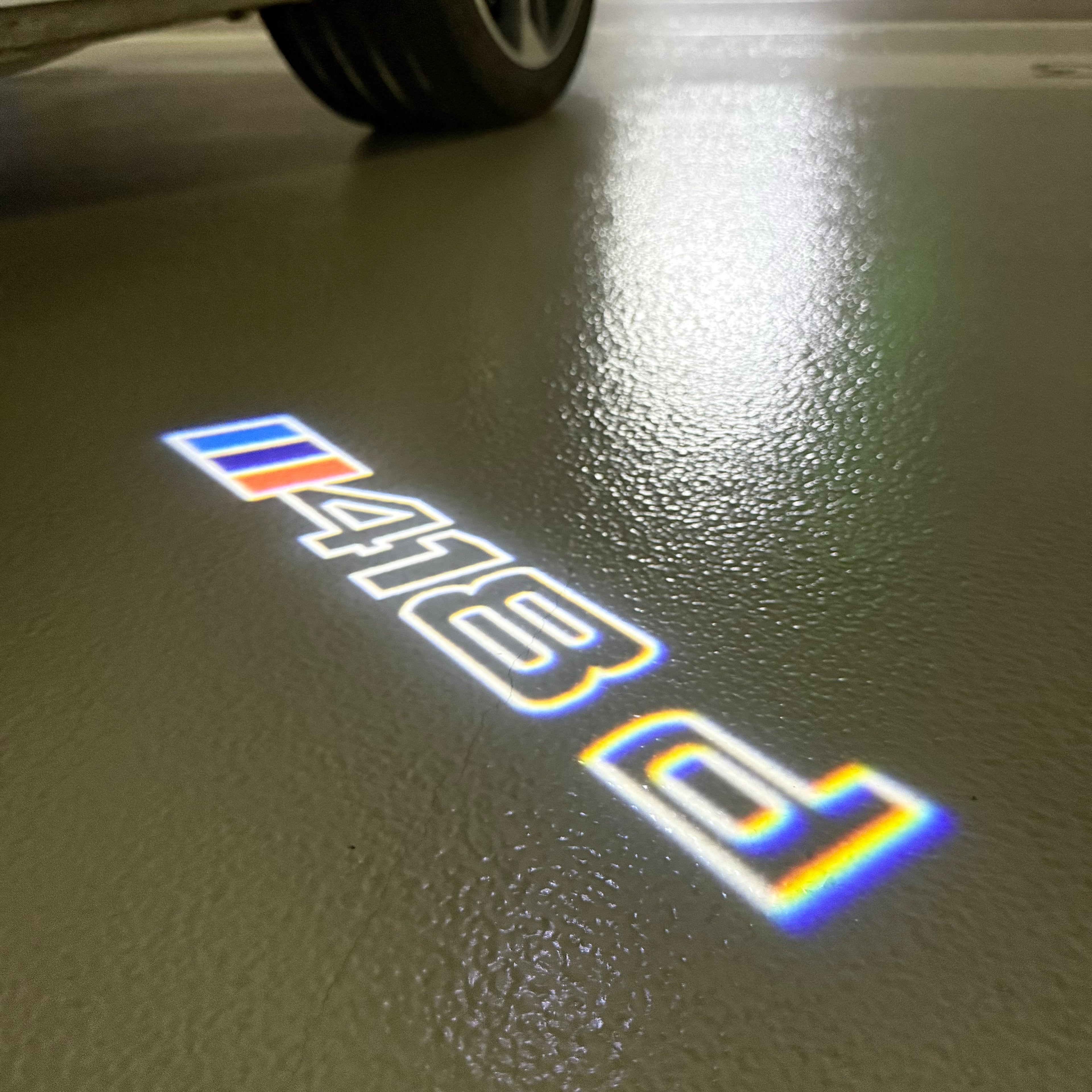 BMW 4 SERIES 418 d  LOGO PROJECTOT LIGHTS (quantity 1 = 1 sets/2 door lights) Nr.6024q50