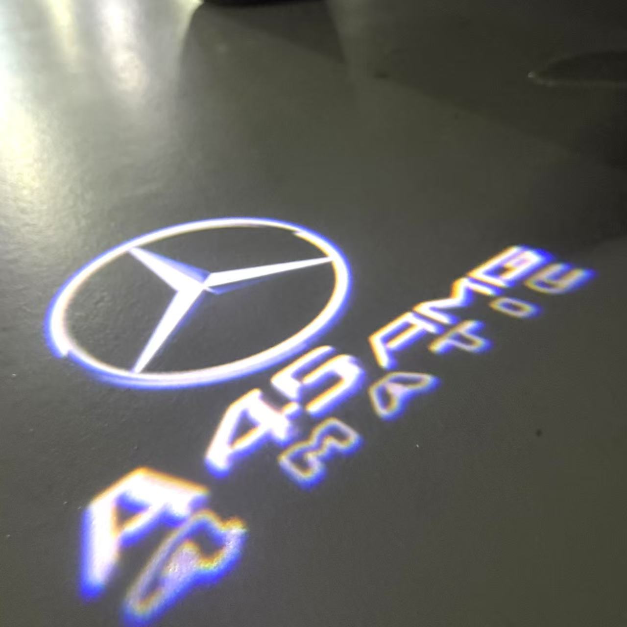 MERCEDES BENZ A45 AMG  LOGO PROJECTOR LIGHTS  (quantity 1 = 1 sets/2 door lights)Nr.03f020