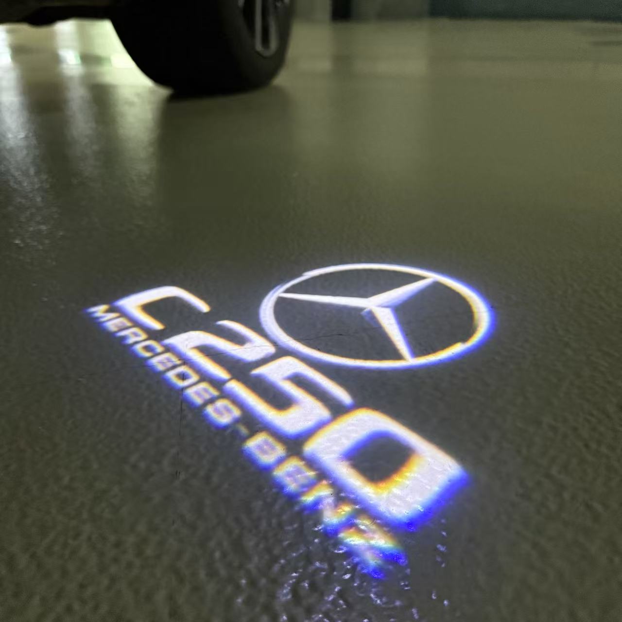 Feu de signalisation Mercedes - Benz No 03 (qty 1 = 1 ensemble / 2 feux de porte)