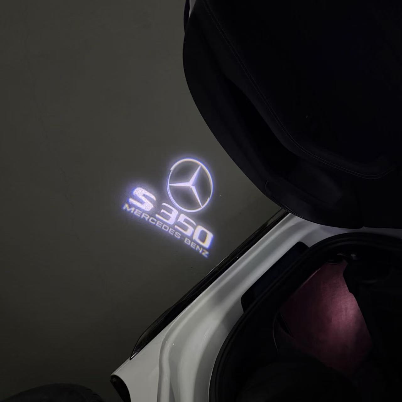 Feu de signalisation Mercedes - Benz No 03 (qty 1 = 1 ensemble / 2 feux de porte)