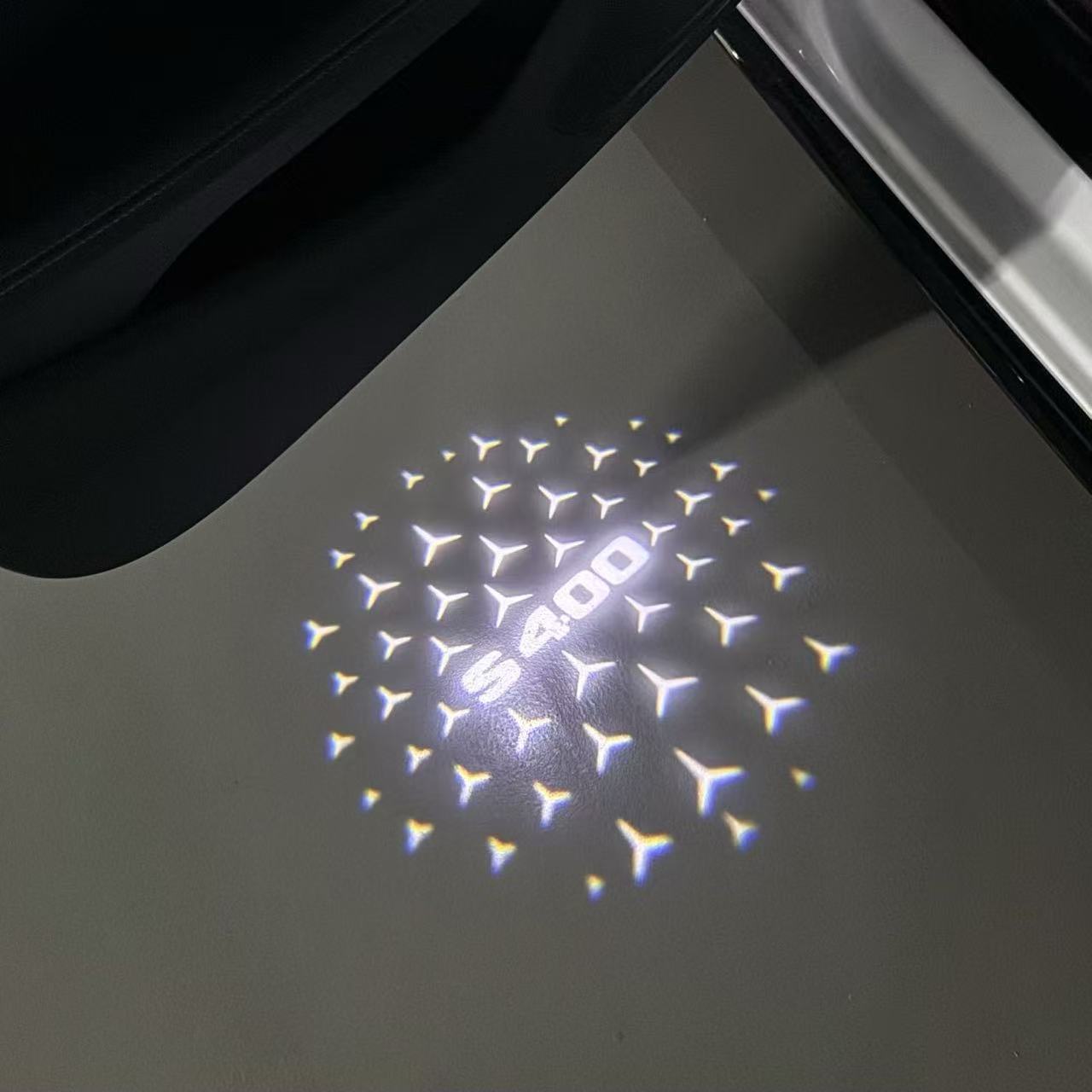 MERCEDES BENZ LOGO PROJECTOT LIGHTS Nr.03 (cantidad 1 = 1 juego/2 luces de puerta)