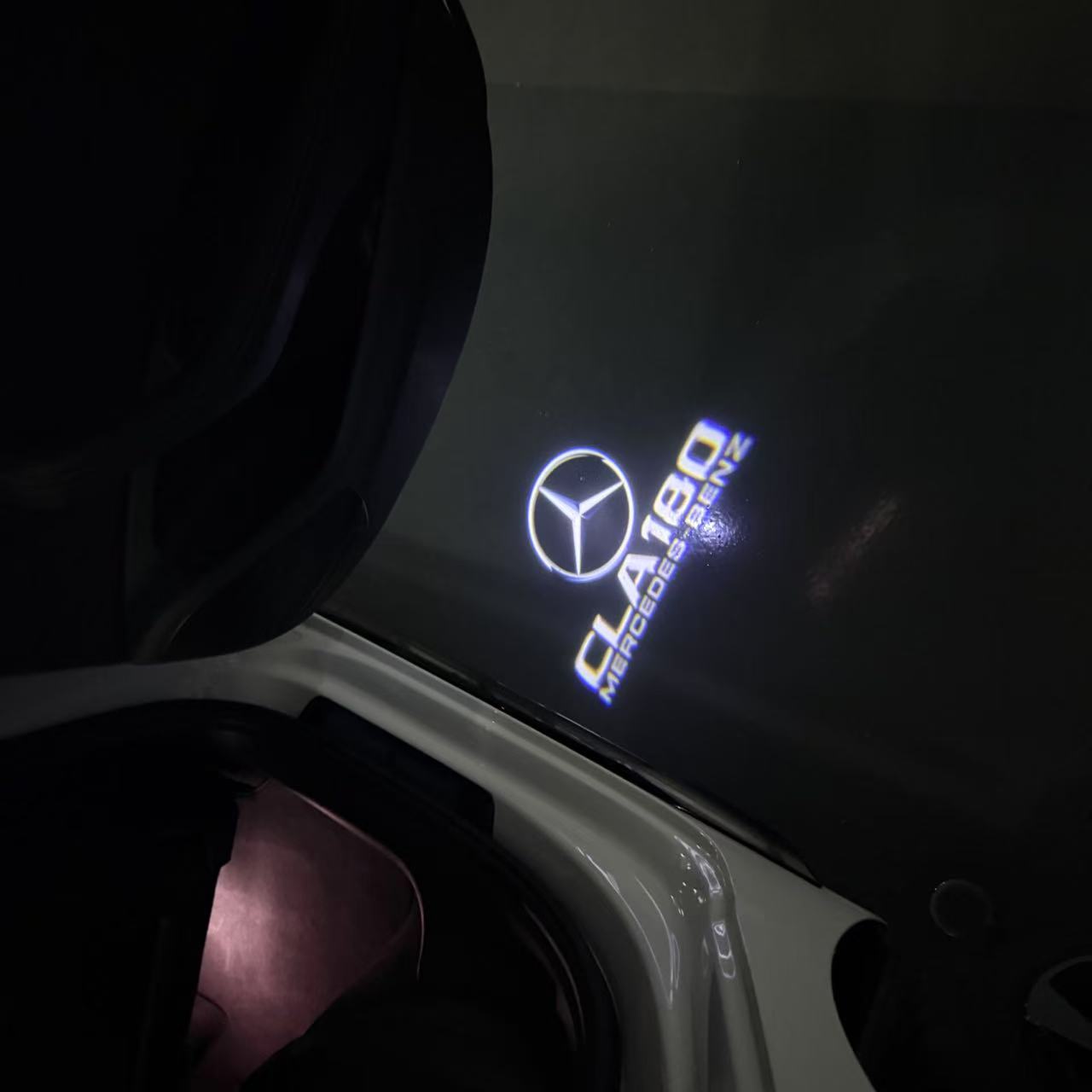 أضواء بروجكتور شعار MERCEDES BENZ رقم 03 (الكمية 1 = 1 مجموعة / 2 أضواء باب)