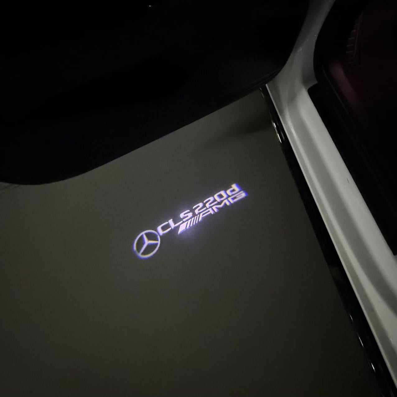MERCEDES BENZ LOGO PROJECTOT LIGHTS Nr.03 (cantidad 1 = 1 juego/2 luces de puerta)