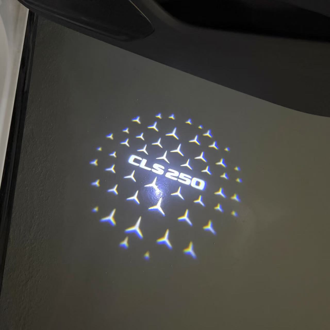 MERCEDES BENZ LOGO PROJECTOT LIGHTS Nr.03 (cantidad 1 = 1 juego/2 luces de puerta)