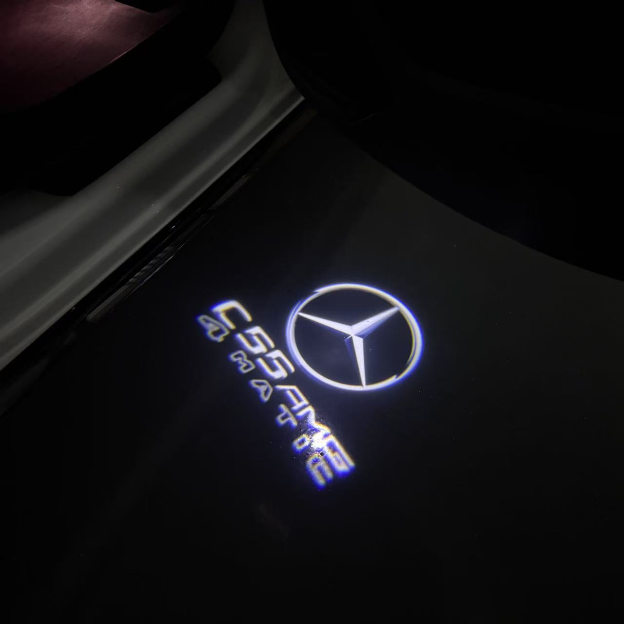 Feu de signalisation Mercedes - Benz No 03 (qty 1 = 1 ensemble / 2 feux de porte)