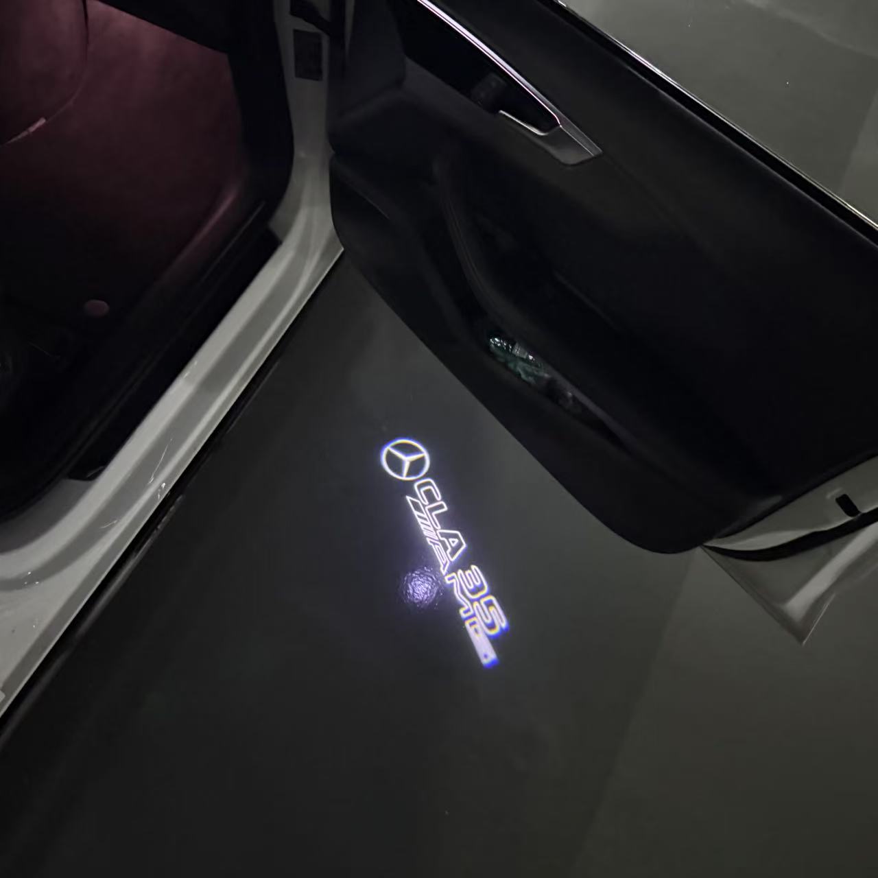 LUCI PROIETTORI LOGO MERCEDES BENZ Nr.03 (quantità 1 = 1 set / 2 luci porta)