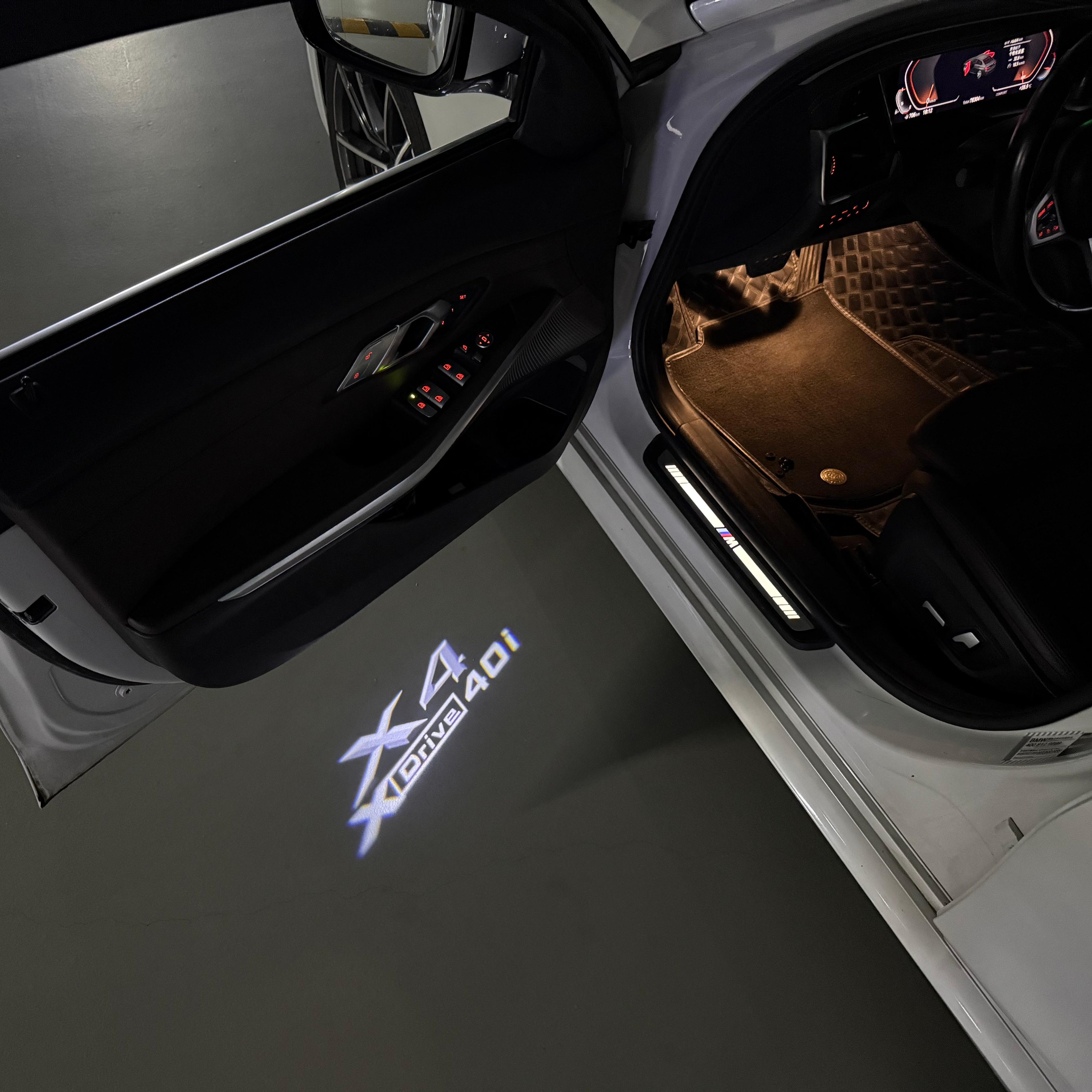 BMW X4 Drive 40i  LOGO PROJECTOT LIGHTS (quantity 1 = 1 sets/2 door lights) Nr.6024q0t039