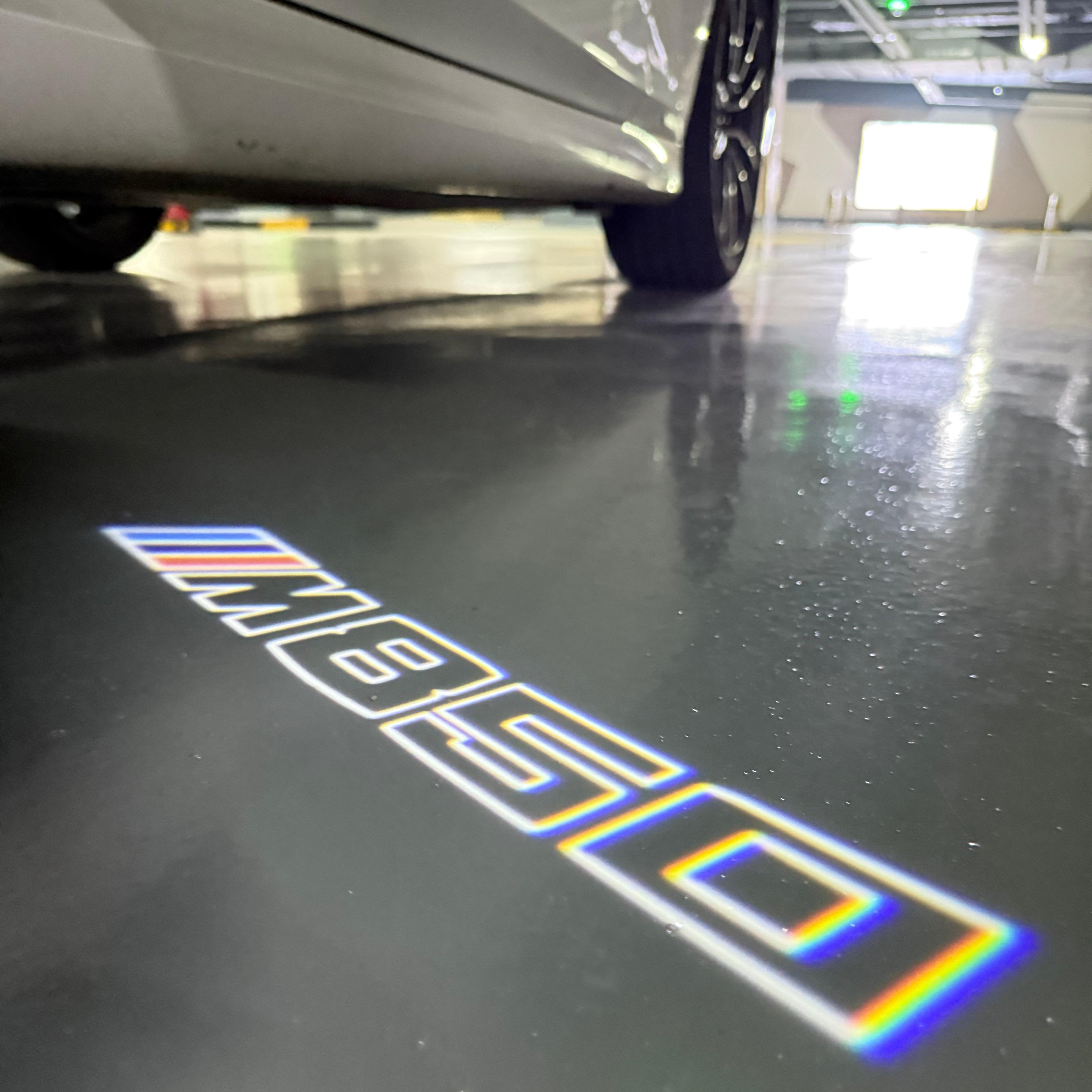 BMW M3 LOGO PROJECTOT LIGHTS Nr.24 (quantità 1 = 1 set/2 luci porta)