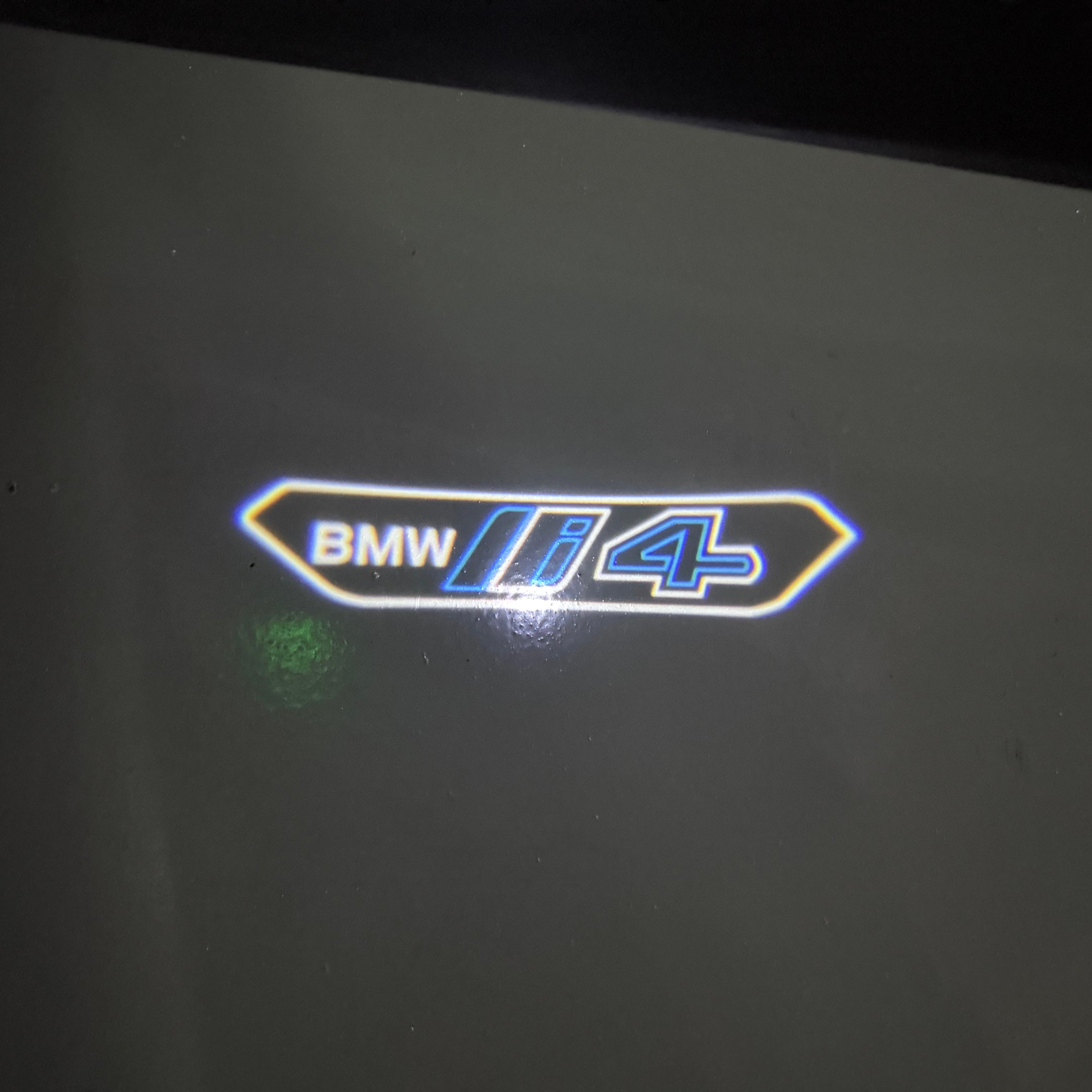 ÉCLAIRAGE DE PROJECTEUR BMW M3 LOGO Nr.24 (quantité 1 = 1 jeux / 2 feux de porte)