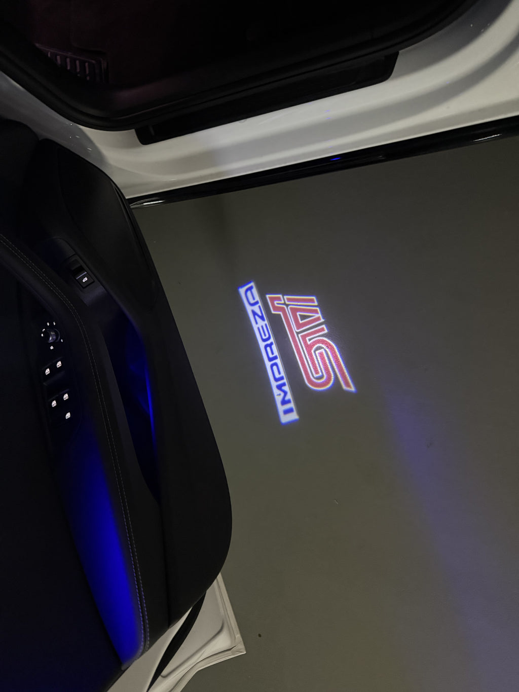 BRZ LOGO PROJECROTR LUCI Nr. 03 (quantità 1 = 1 set / 2 luci di portello)