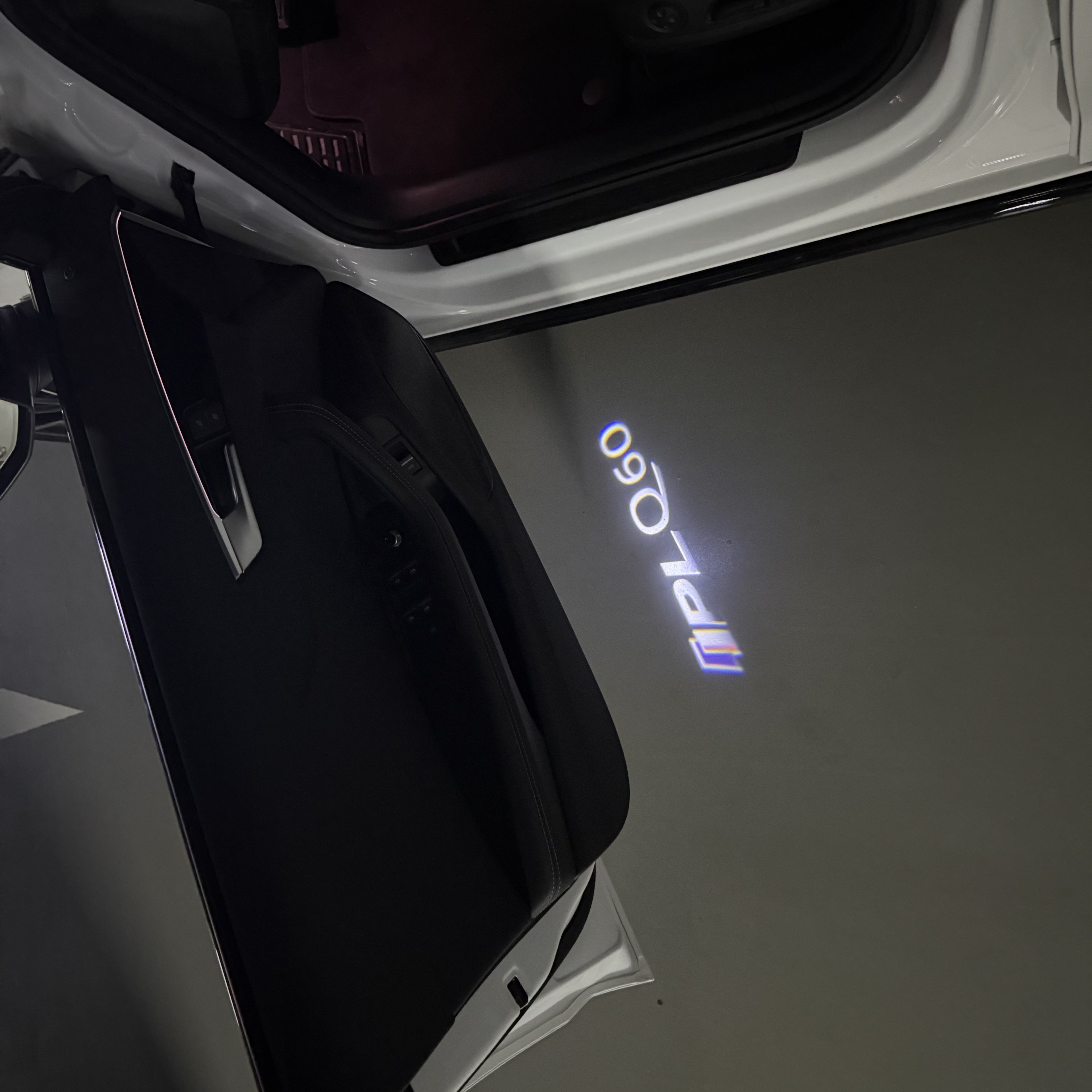 رقم قياسي 74 مصباح الباب مجموعة البند رقم QX56 INFINTI