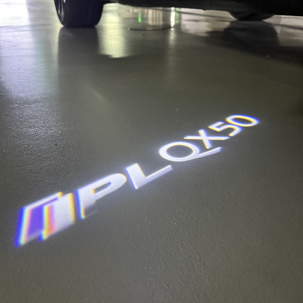 LUCI PROIETTORI LOGO INFINITI QX56 Nr.74 (quantità 1 = 1 set / 2 luci porta)