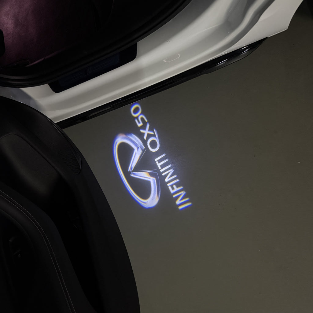 LUCI PROIETTORI LOGO INFINITI QX56 Nr.74 (quantità 1 = 1 set / 2 luci porta)
