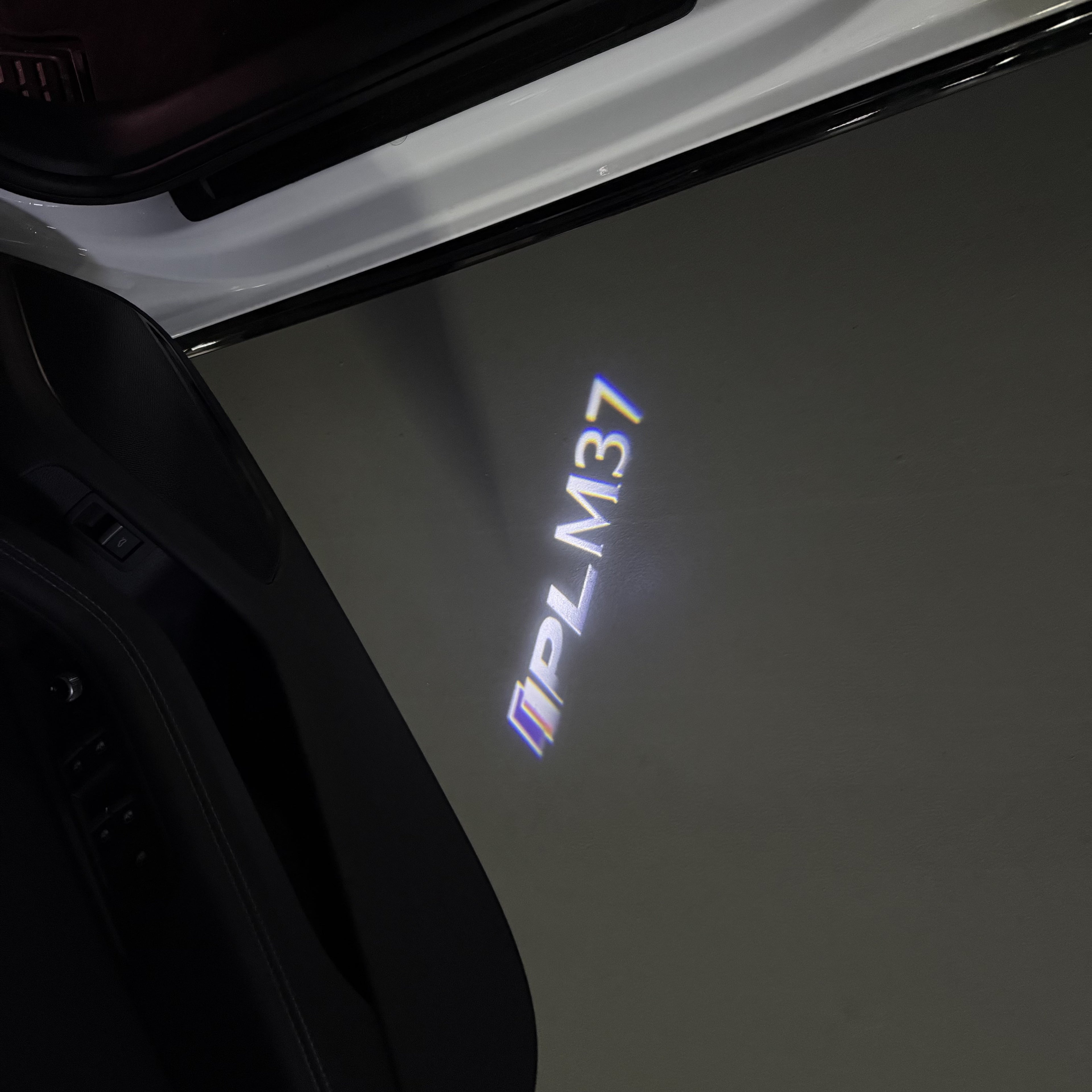 رقم قياسي 74 مصباح الباب مجموعة البند رقم QX56 INFINTI