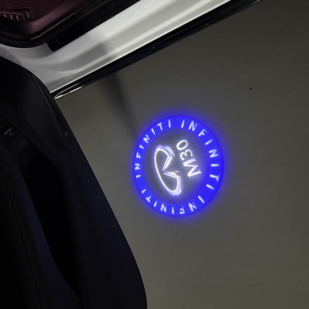LUCI PROIETTORI LOGO INFINITI QX56 Nr.74 (quantità 1 = 1 set / 2 luci porta)