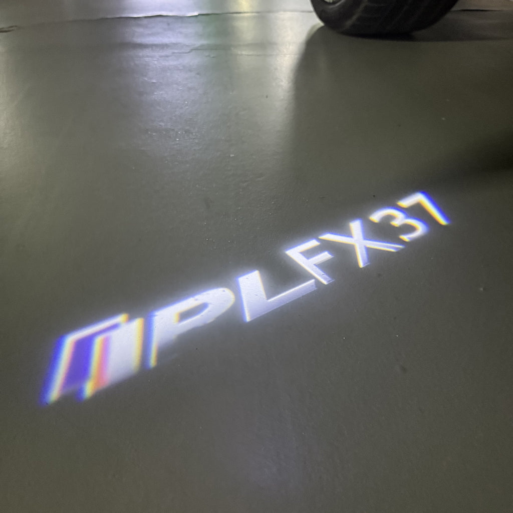 INFINTI QX56 LOGO PROJECROTR LIGHTS Nr.74 (Menge 1 = 1 Sets/2 Türleuchten)