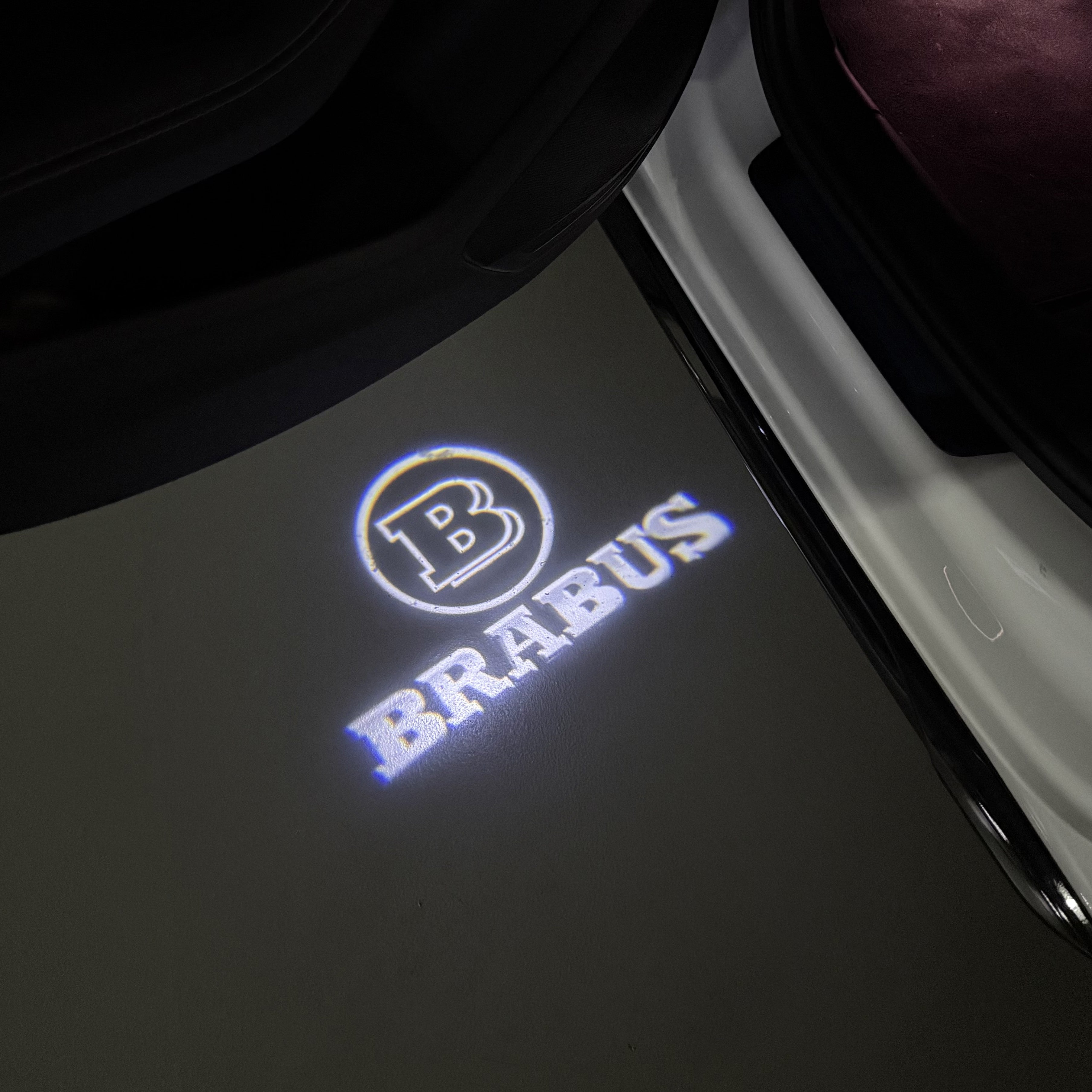 MERCEDES BENZ LOGO PROJECTOT LIGHTS Nr.03 (Menge 1 = 1 Sätze/2 Türleuchten)
