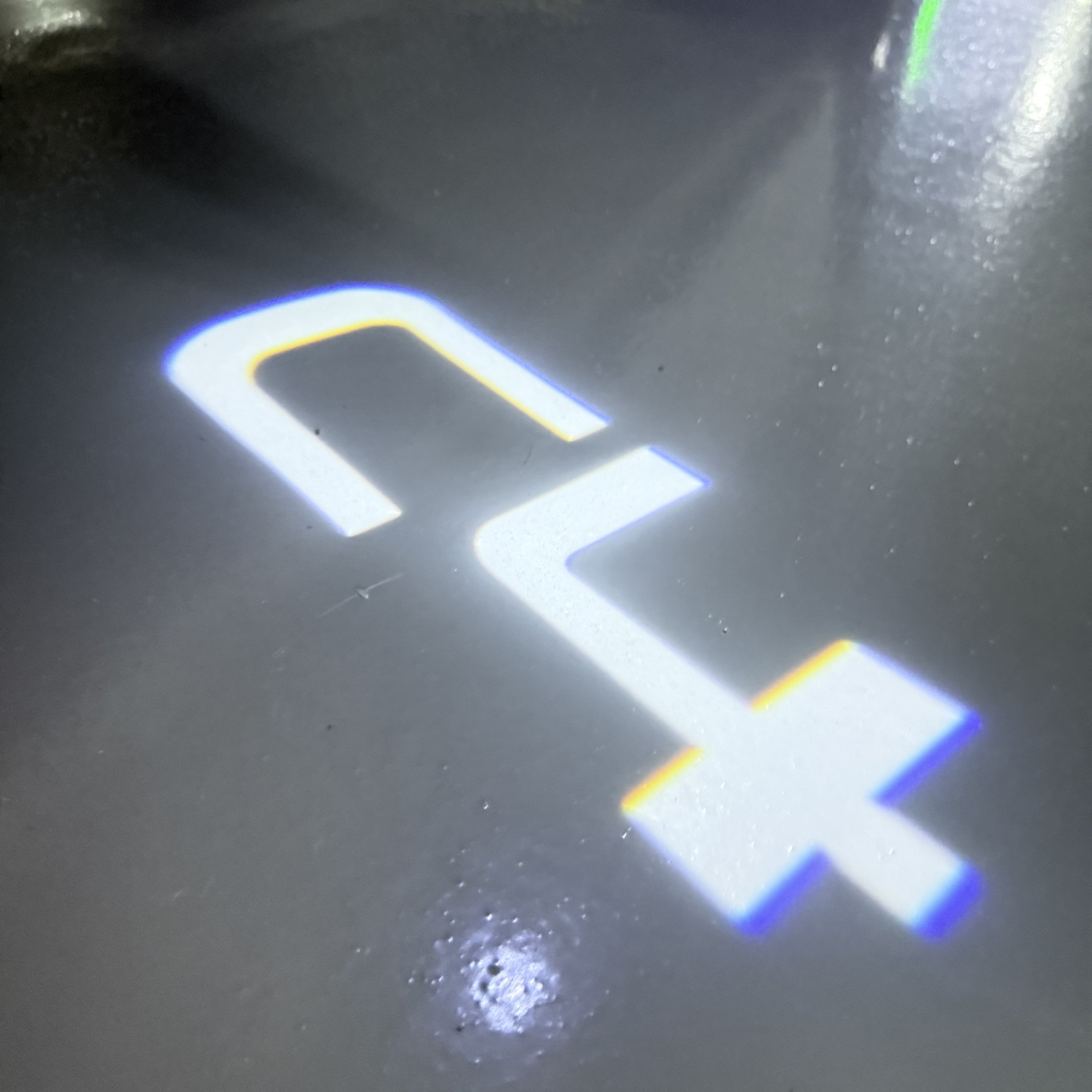 CITROËN  C4   LOGO PROJECTOT LIGHTS (quantity 1 = 1 sets/2 door lights) Nr.6024q0t0104