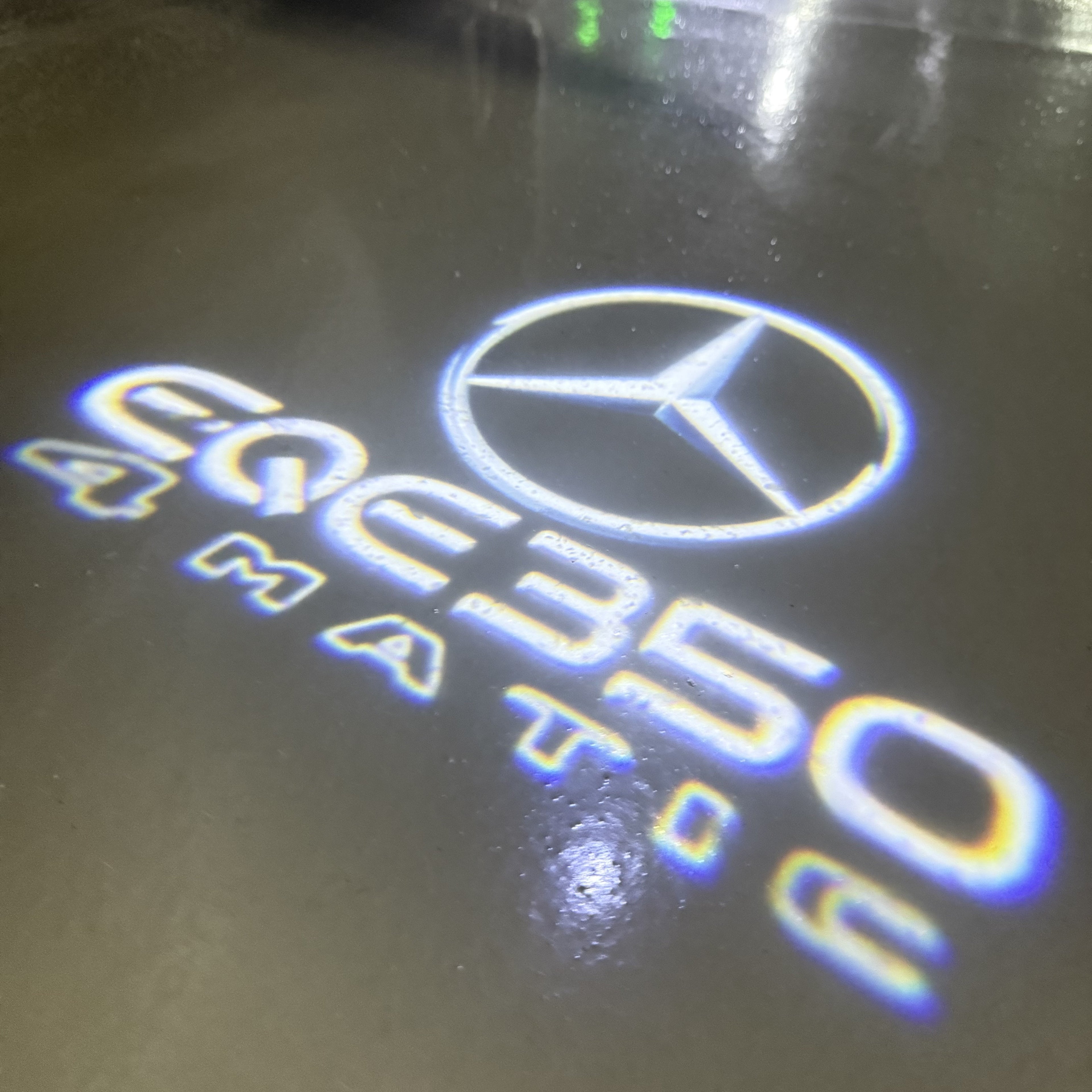 أضواء بروجكتور شعار MERCEDES BENZ رقم 03 (الكمية 1 = 1 مجموعة / 2 أضواء باب)