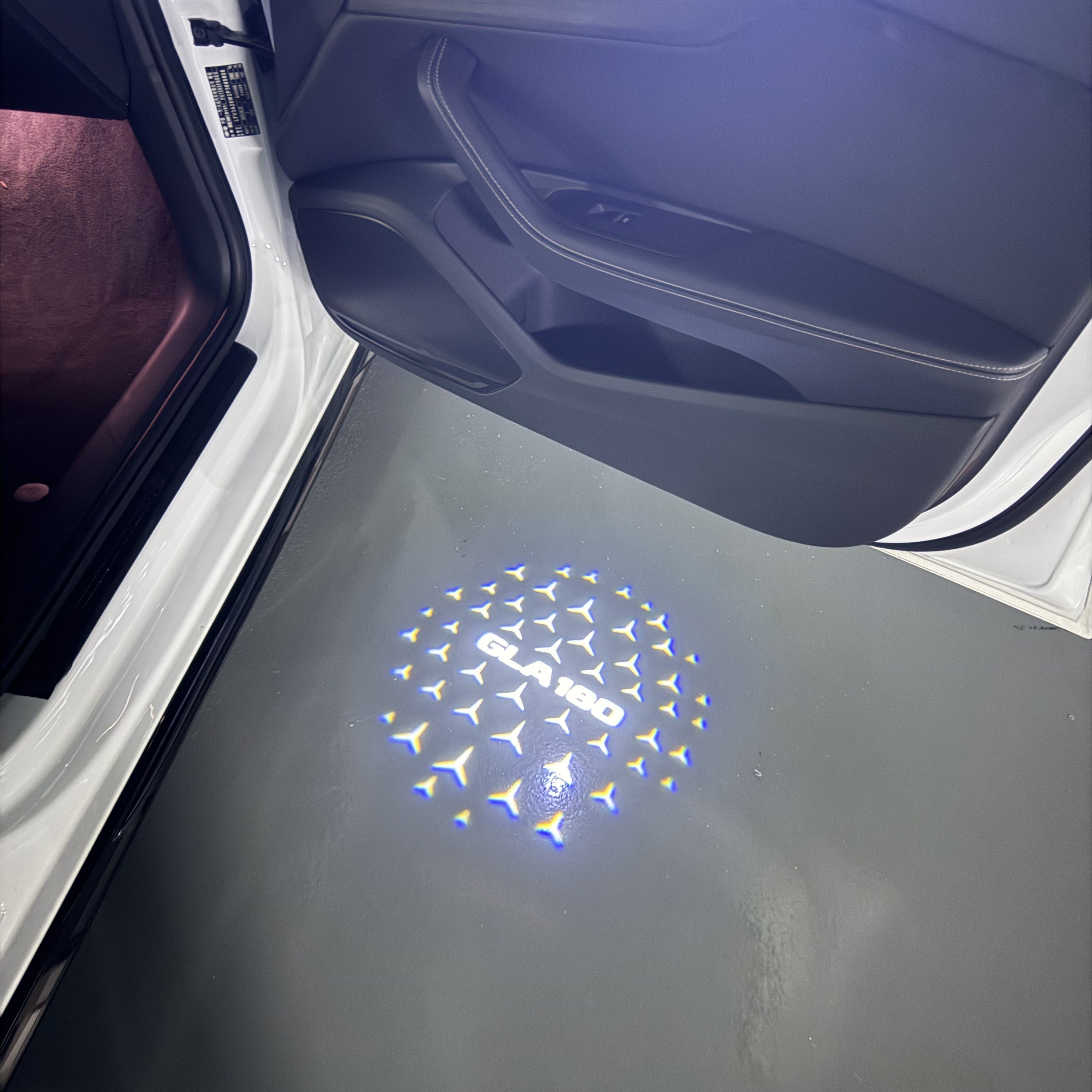MERCEDES BENZ LOGO PROJECTOT LIGHTS Nr.03 (cantidad 1 = 1 juego/2 luces de puerta)