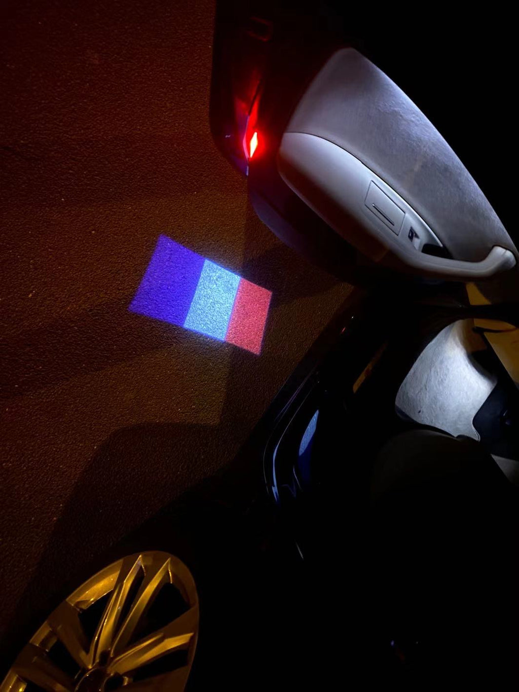 France République française    National Flag  logo door lights  (quantity 1 = 1 sets / 2 logo film /  Can replace of lights  other logos )