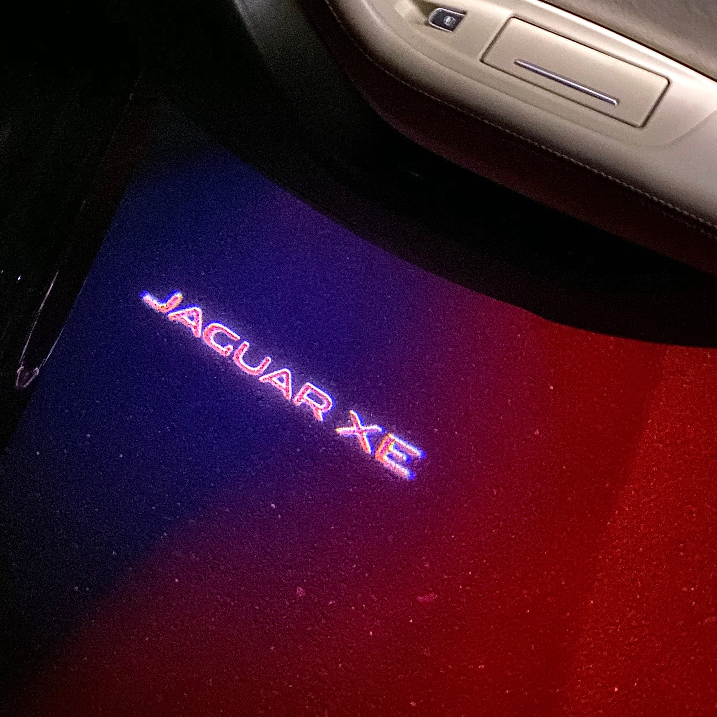 LUCI PROIETTORI LOGO JAGUAR Nr.22 (quantità 1 = 1 set / 2 luci porta)