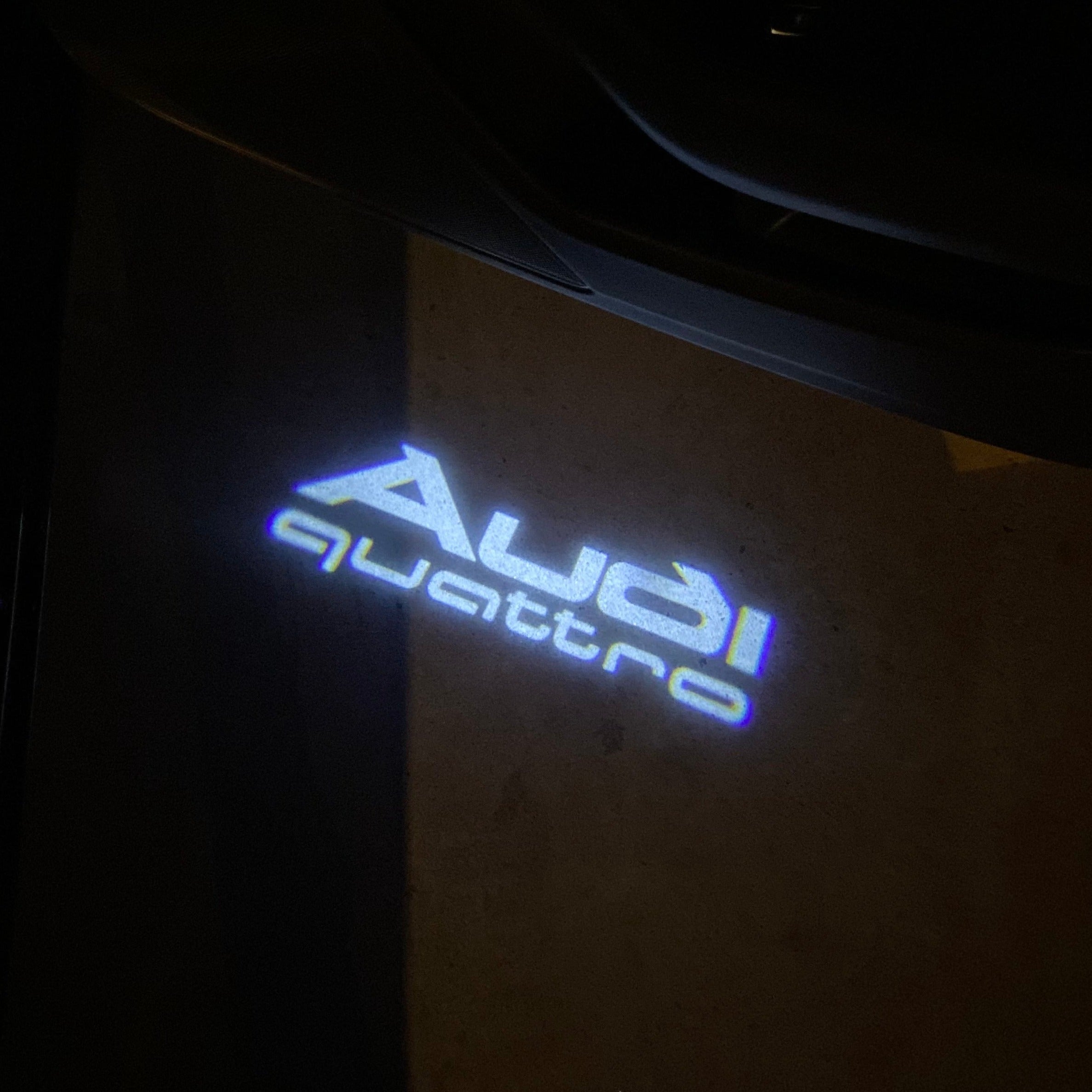 AUDI LOGO PROJECTOT LIGHTS Nr.19 (quantité 1 = 2 Logo Films /2 feux de porte)